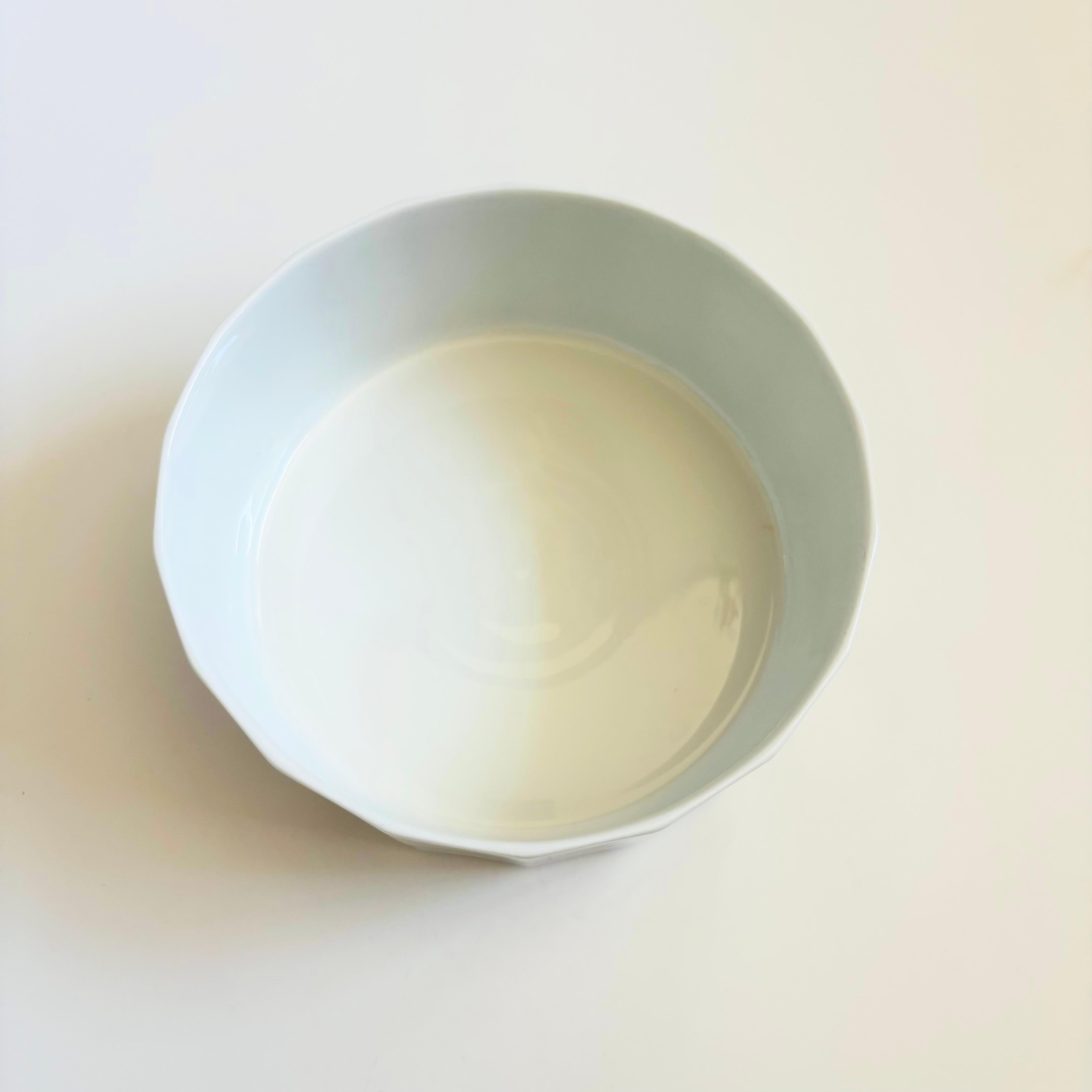 Gran frutero vintage de cerámica blanca. Fabricado en Alemania por Rosenthal en la línea 