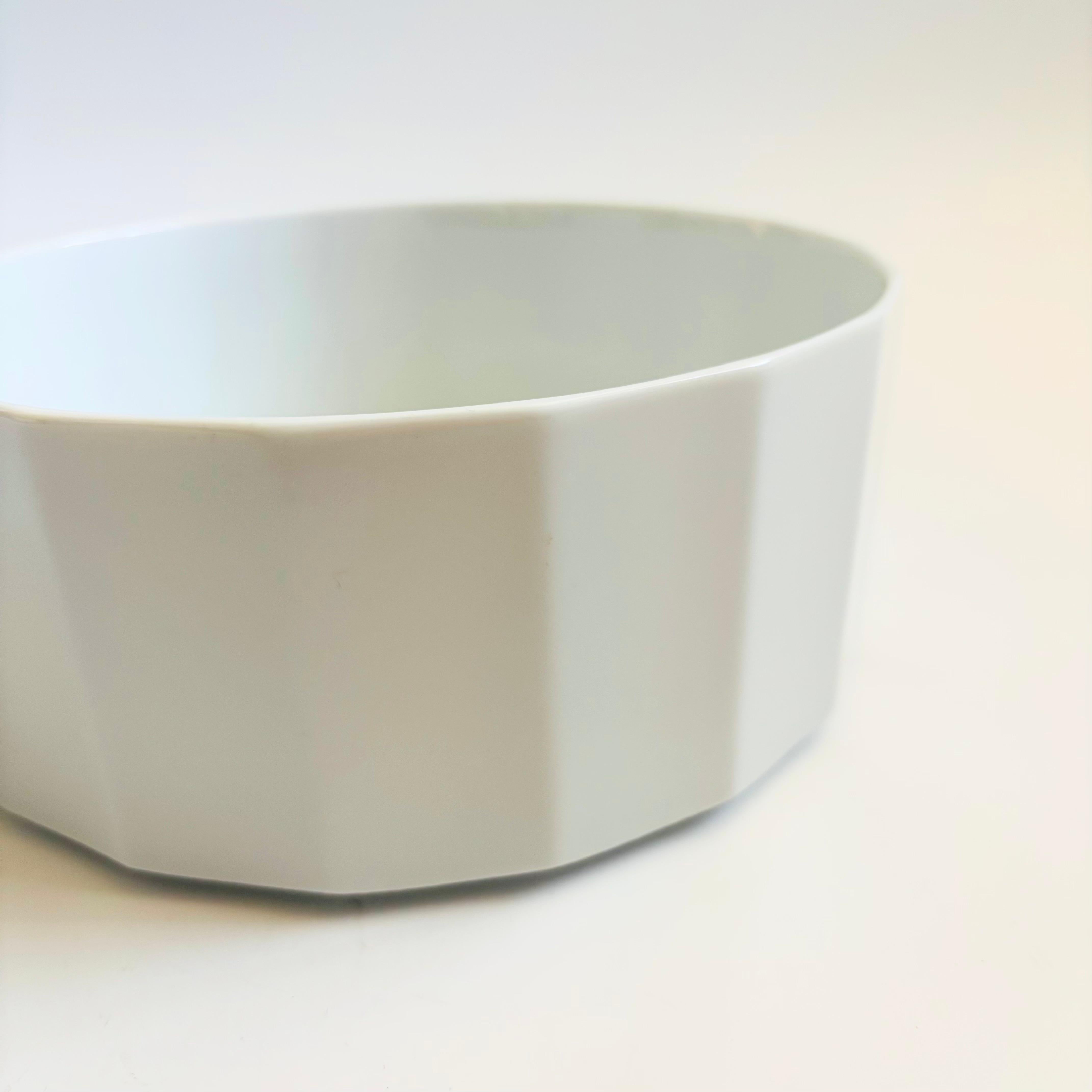 Frutero Polígono Rosenthal Moderno de mediados de siglo en venta
