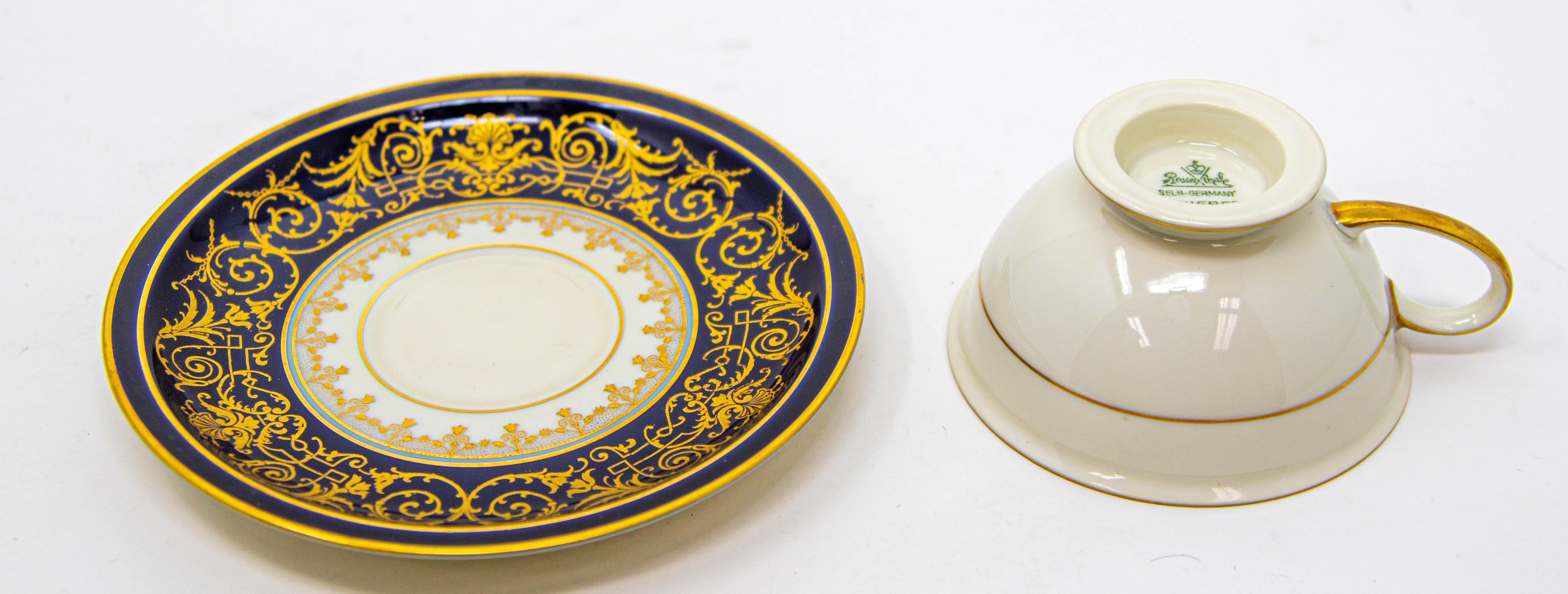 Taza de café y platillo de porcelana Rosenthal Demitasse negro y dorado 1940 Porcelana en venta