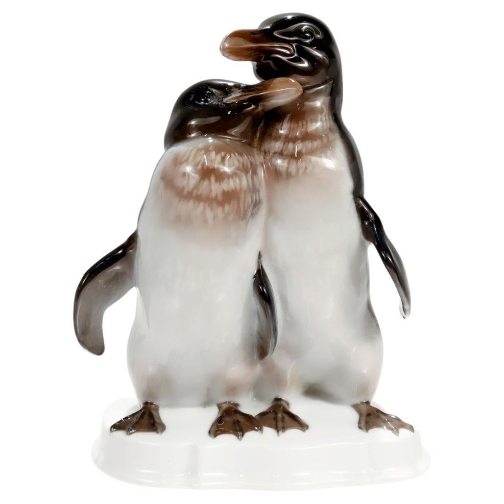 Paar Rosenthal-Porzellanfiguren eines Huddling-Pinguins