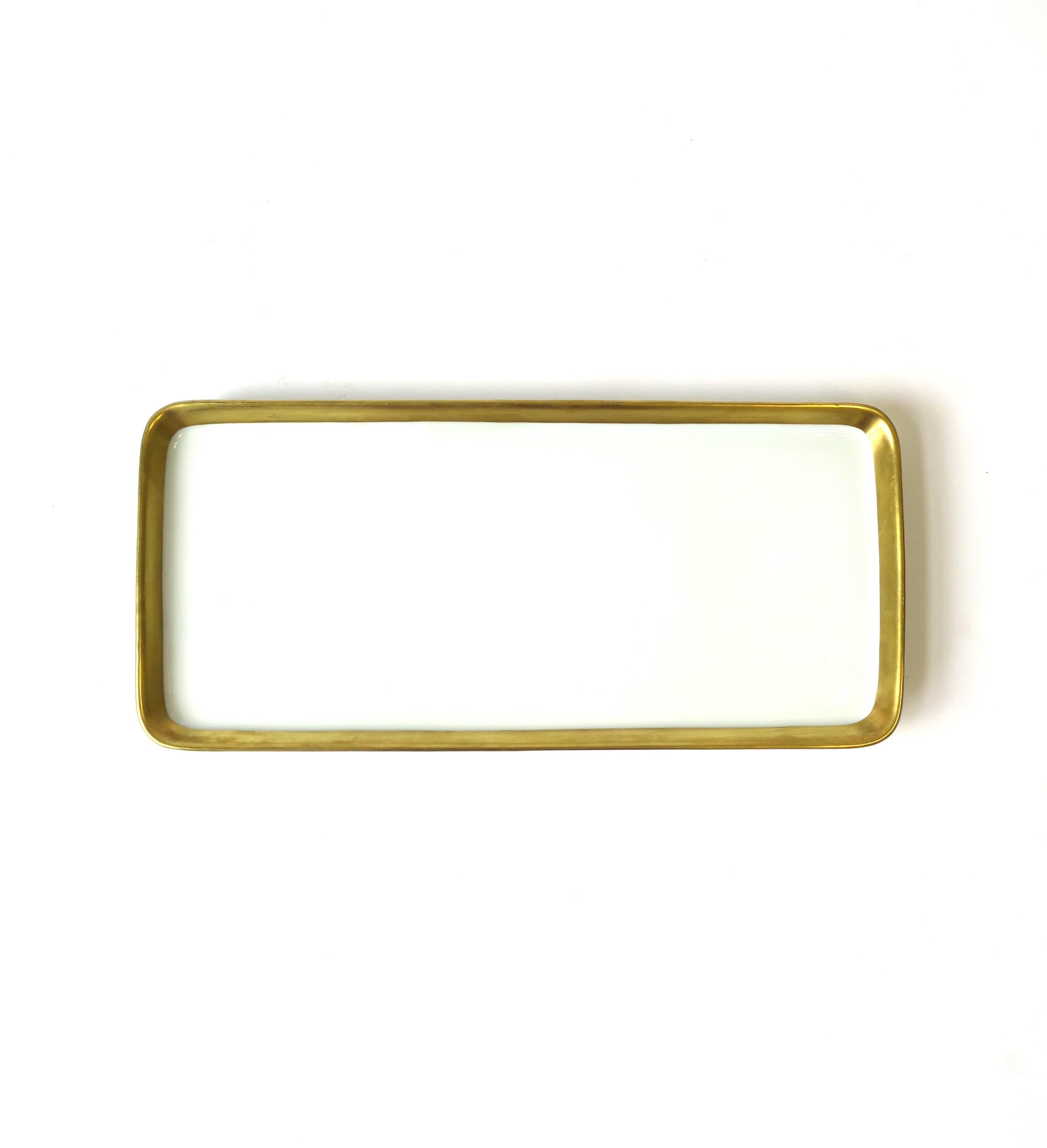 German White Porcelain and Gold Serving Tray by Rosenthal Kurfurstendamm Berlin For Sale