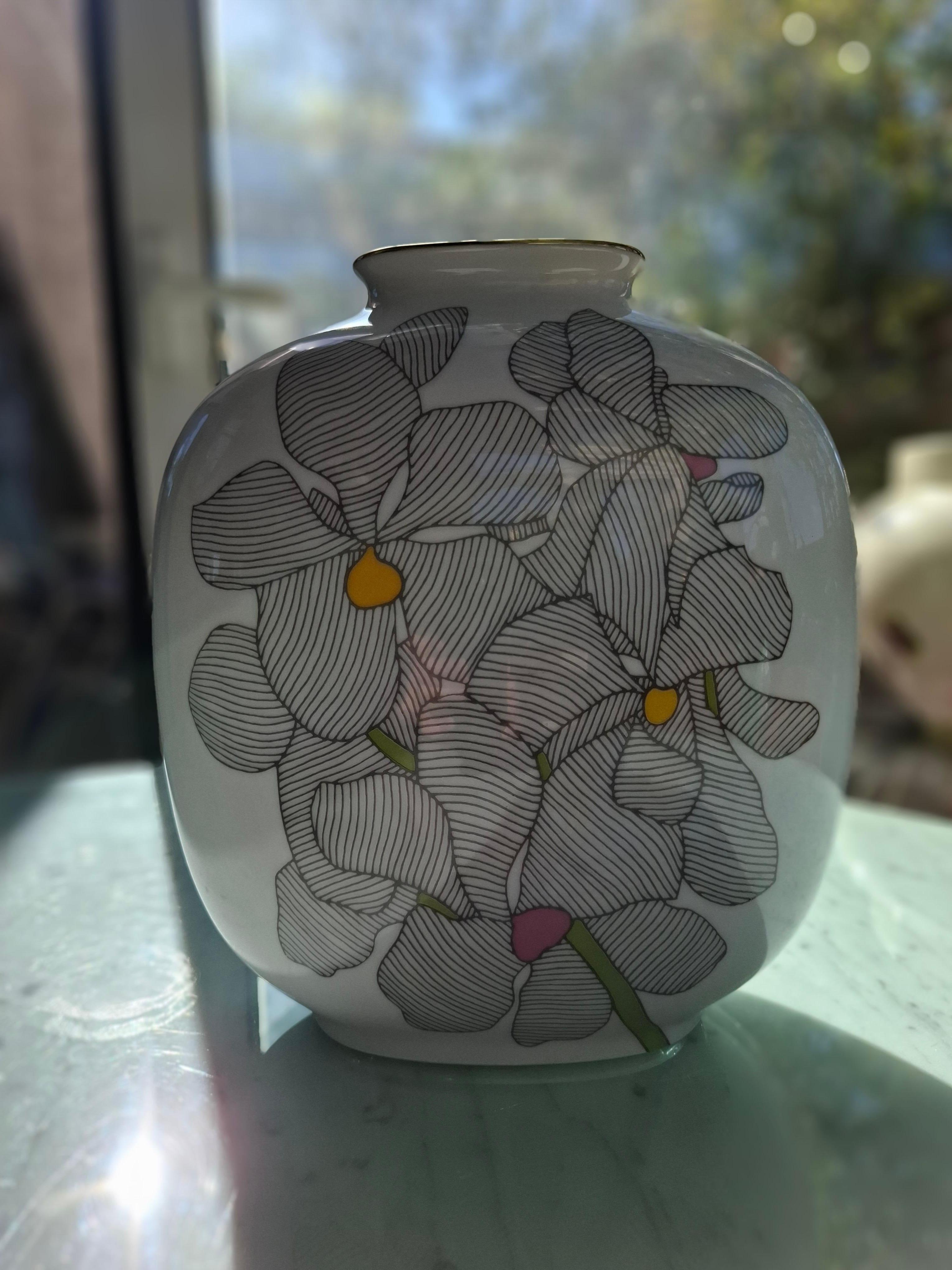 Italiano Vaso in porcellana Rosenthal 1970 Italia in vendita