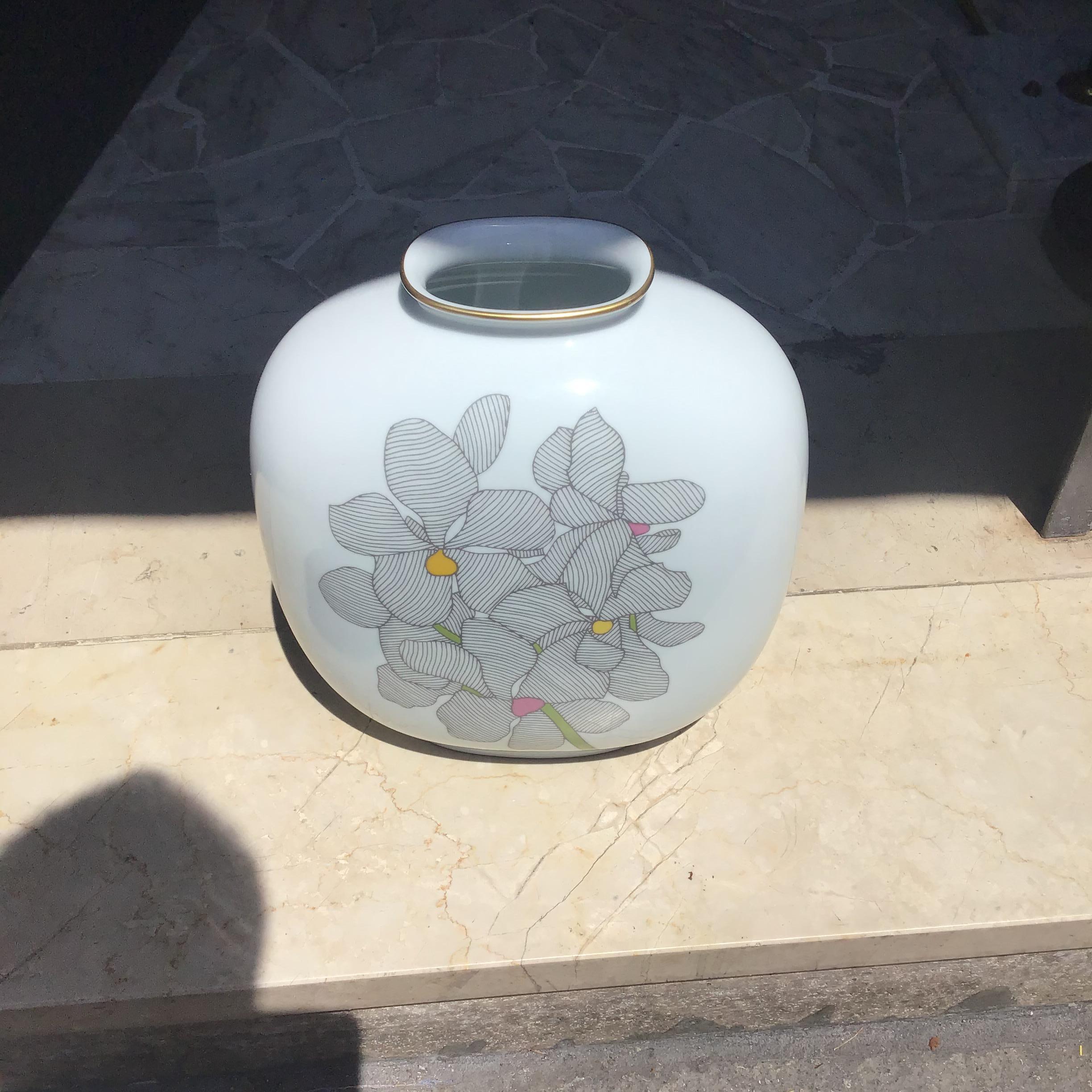 ROSENTHAL PORCELAIN VASE 1970 Italia In Excellent Condition For Sale In Milano, IT