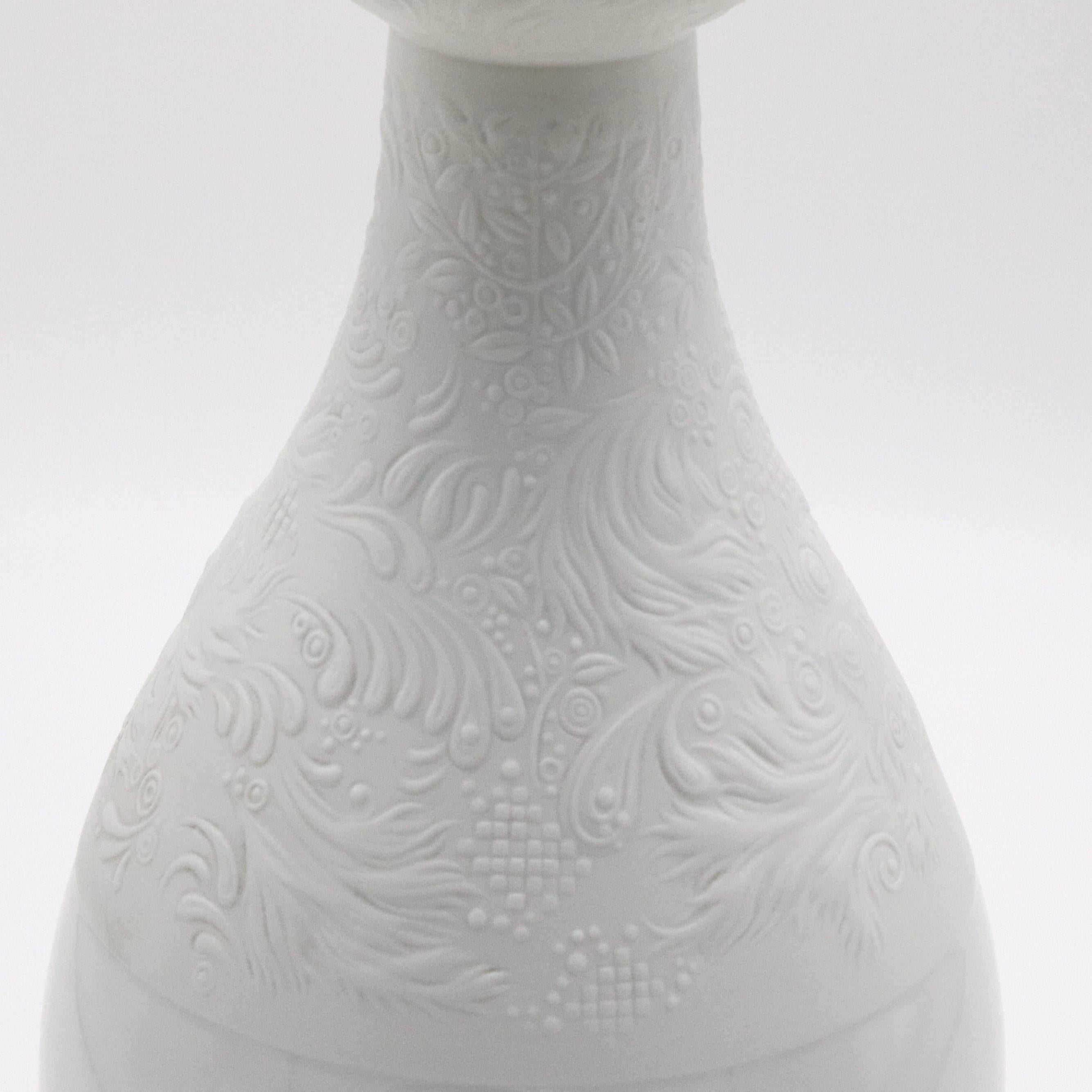 Rosenthal Porcelain Vase Bjorn Wiindblad Germany 1990 For Sale 3