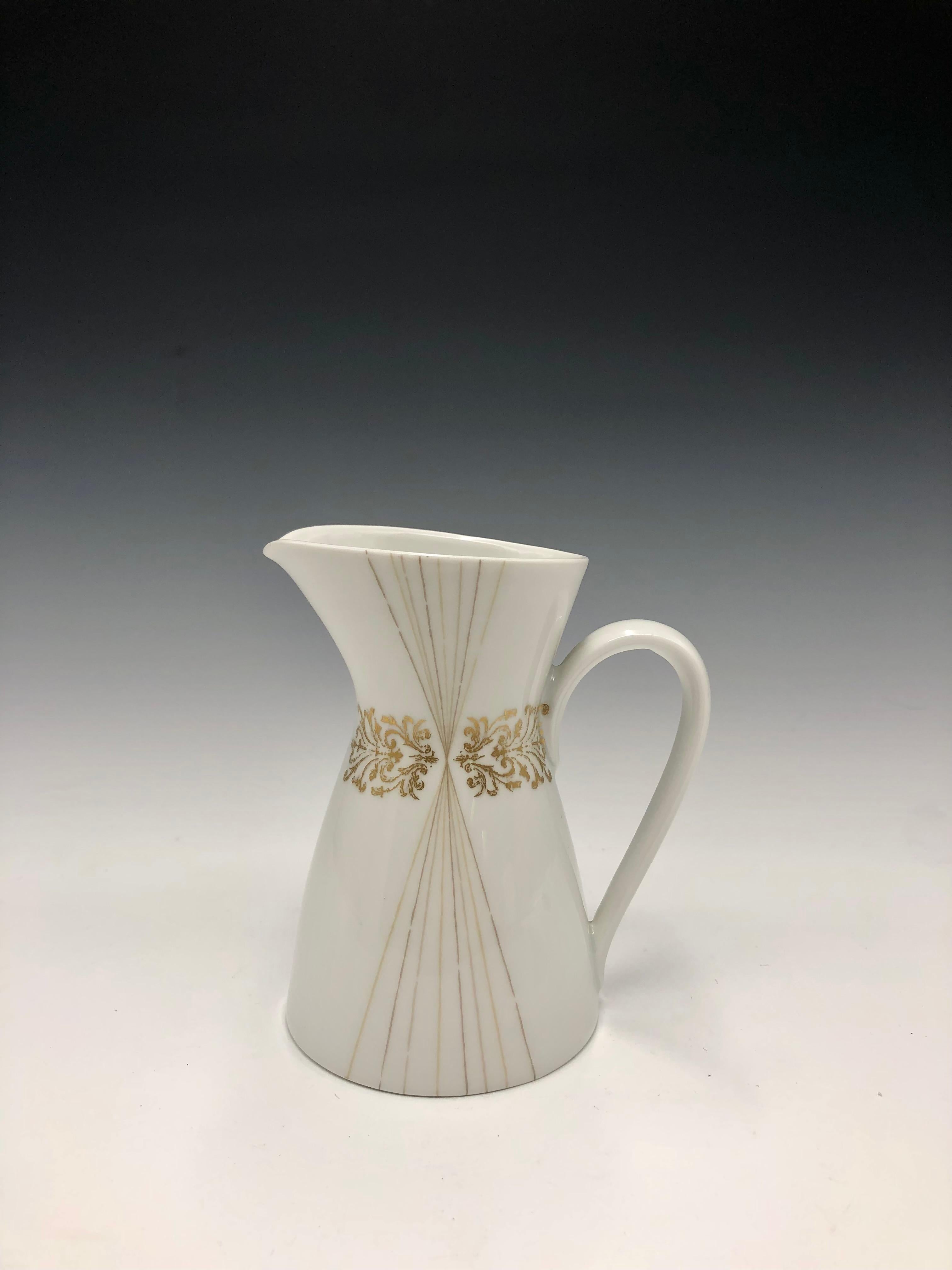 Rosenthal Raymond Lowery Vajilla de porcelana blanca y dorada para café - set de 3 siglo XX en venta
