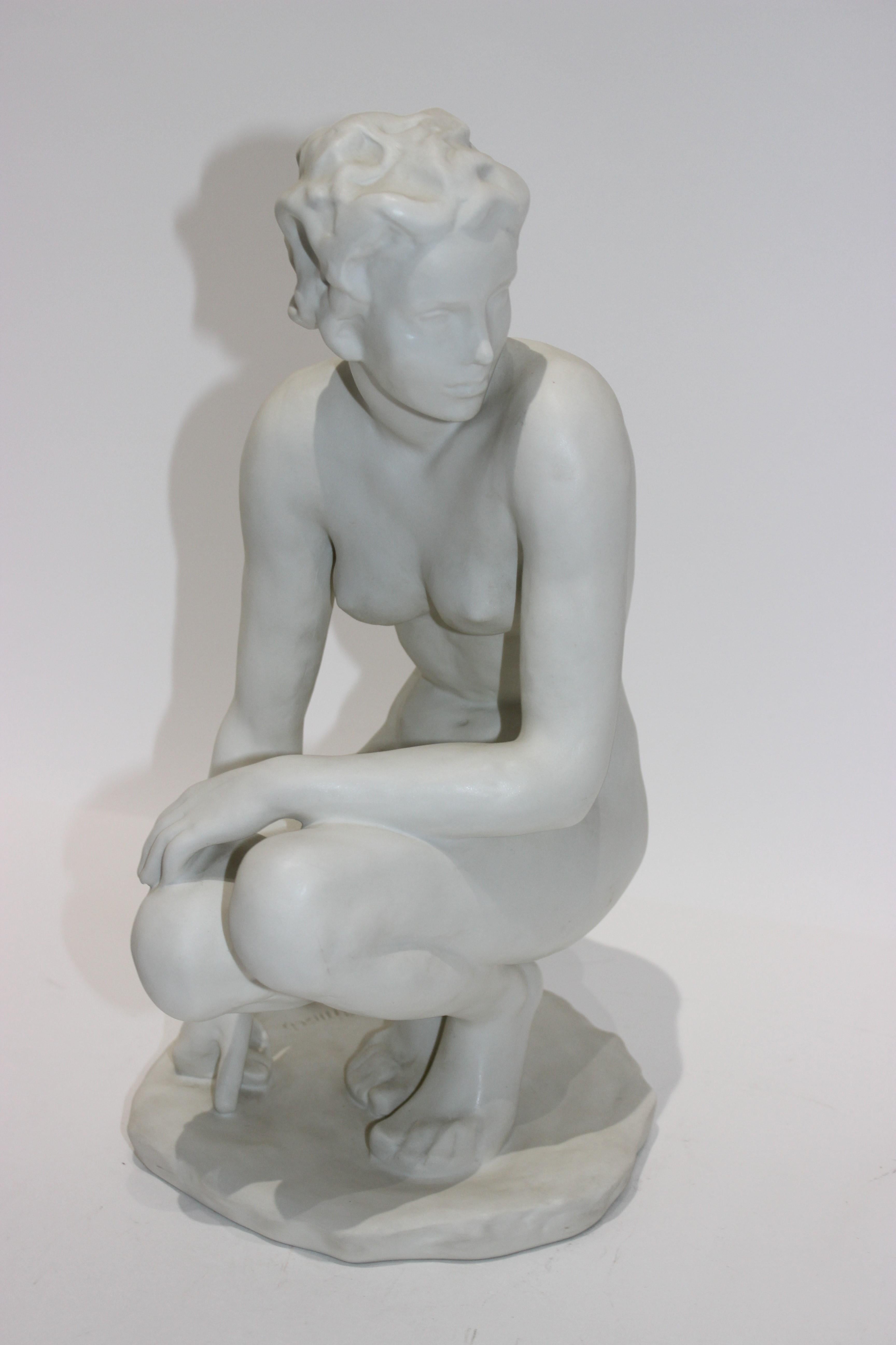 Skulptur „Die Hockende“ von Rosenthal (Geformt)
