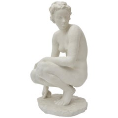 Skulptur „Die Hockende“ von Rosenthal