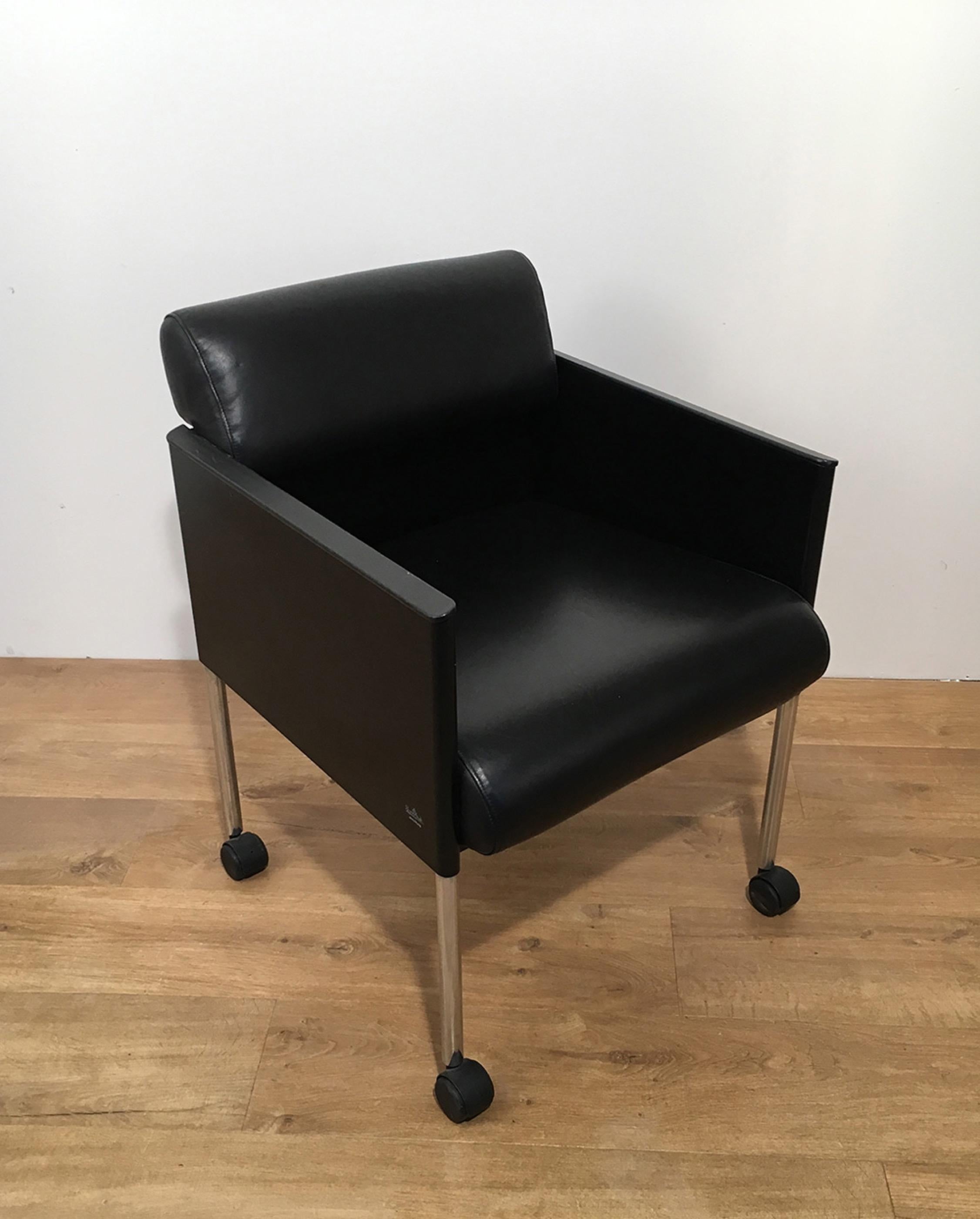 Set of 4 Black Lacquered and Leather Armchairs on Casters by Rosenthal. Cir 1970 For Sale 13