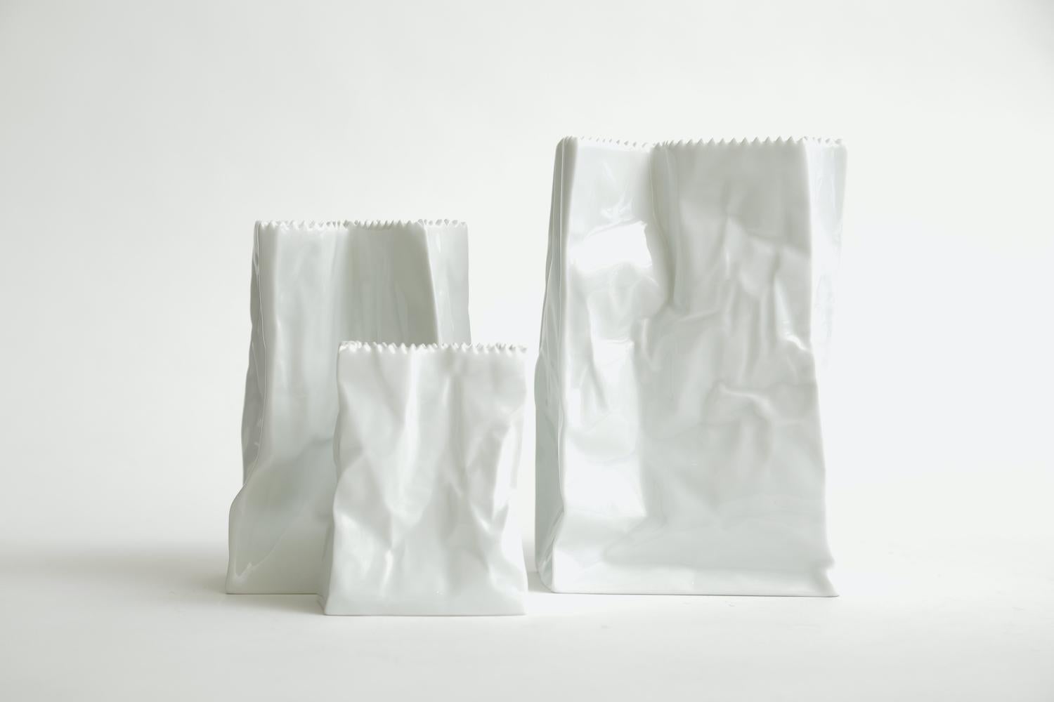 Late 20th Century Rosenthal Vintage Wirkkala Ceramic Sculptural Do Not Litter Paper Bags Set of 3 For Sale