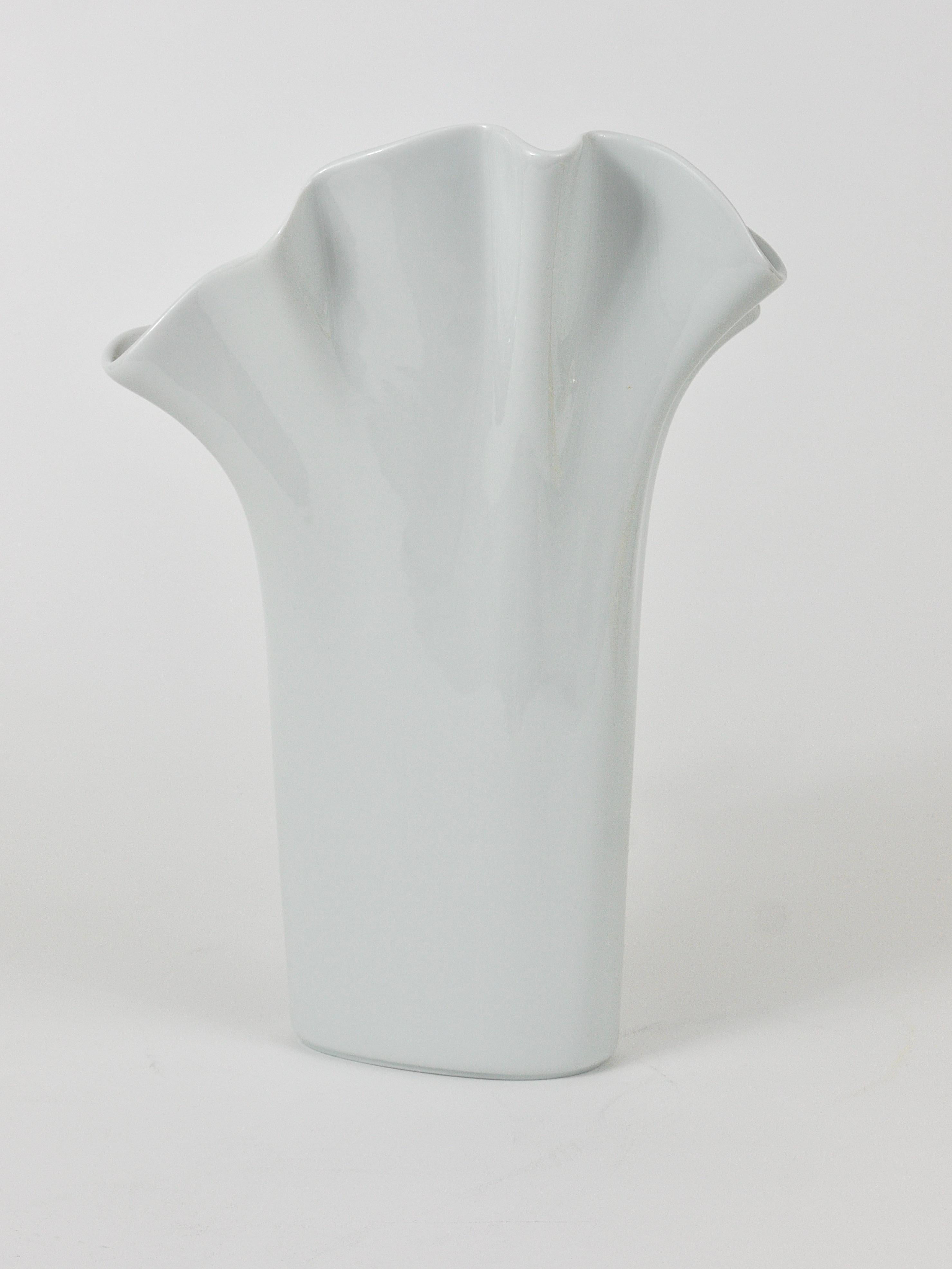 Rosenthal Studio-line Fazzoletto Asym Vase by Claus Josef Riedel, Germany, 1970s In Excellent Condition In Vienna, AT