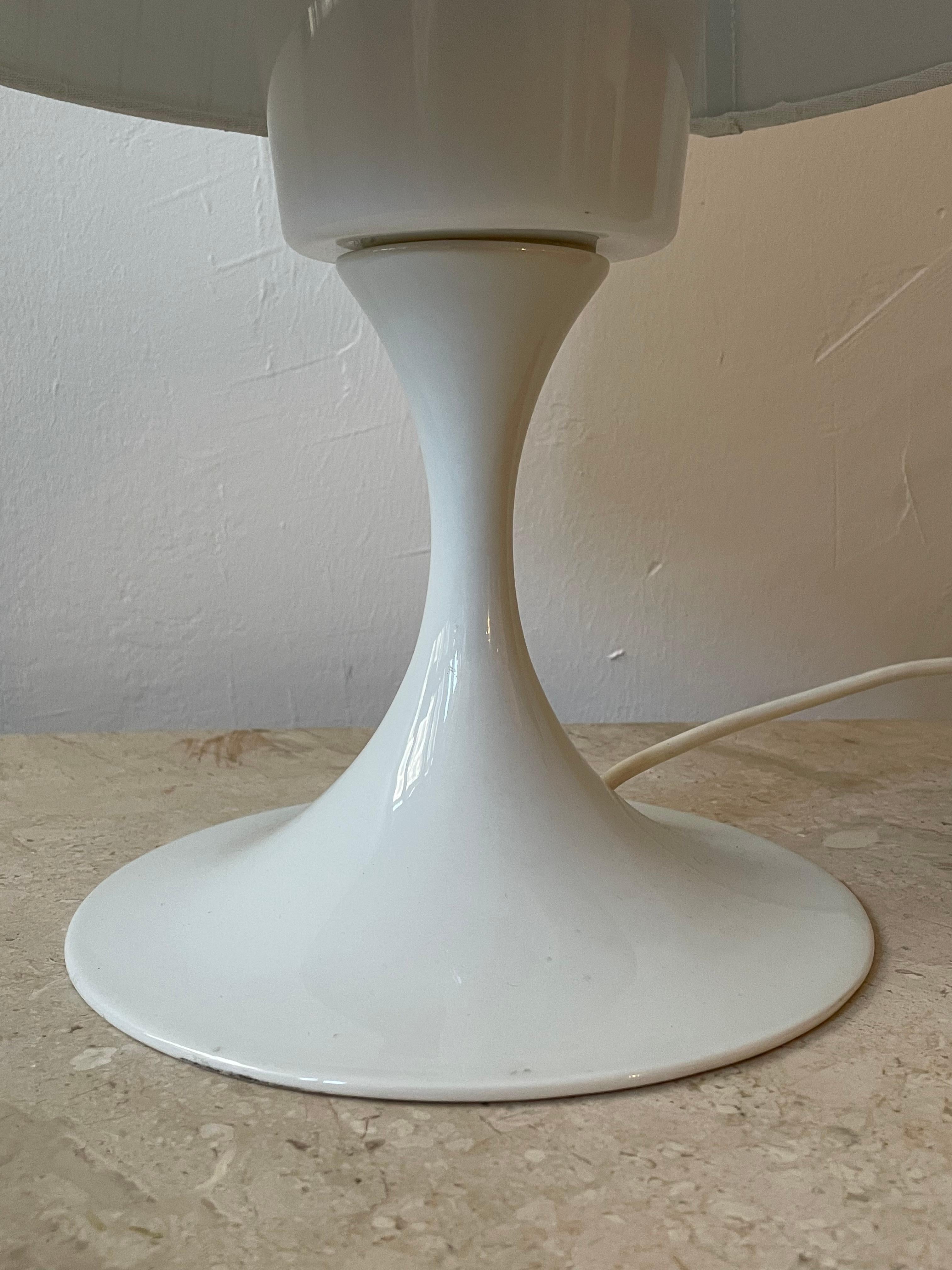 tulip lamp vintage