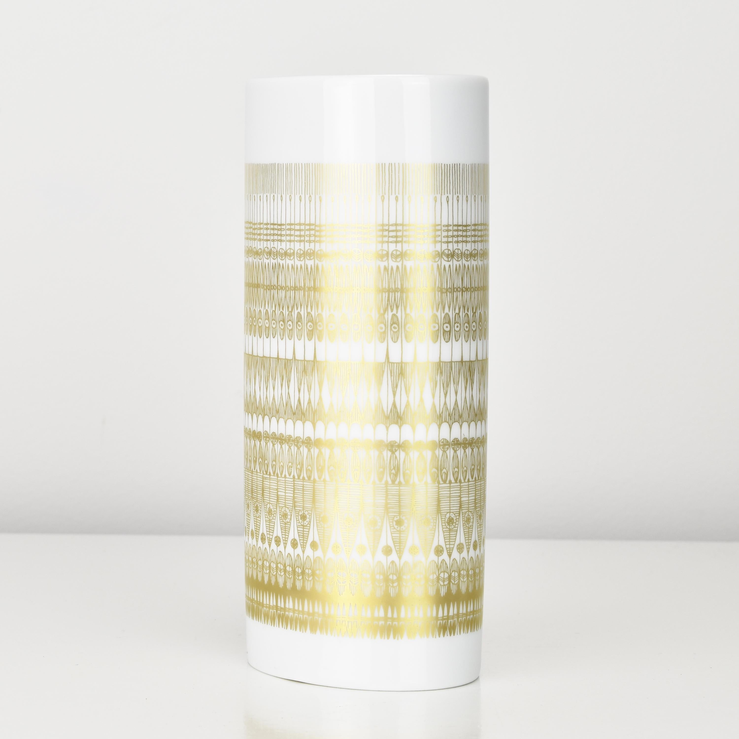 Mid-Century Modern Rosenthal Studio-Line Vase White Porcelain Gold Pattern Design Hans Theo Baumann For Sale
