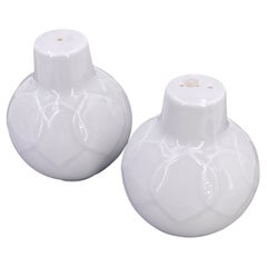 Sal y pimienta de loto de porcelana blanca Rosenthal Studio Line de Bjorn Wiinblad