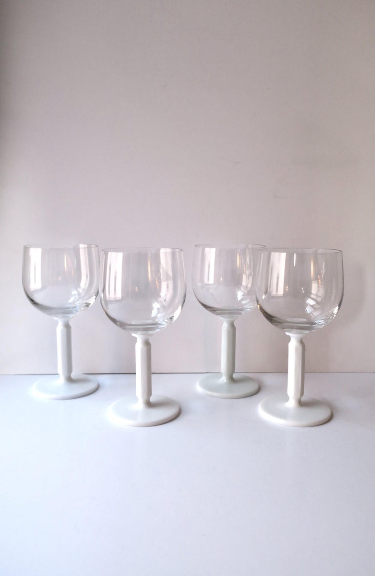 Bicchieri da vino o da cocktail Rosenthal Studio-Line con stelo in vetro  bianco, set di 4 bicchieri in vendita su 1stDibs