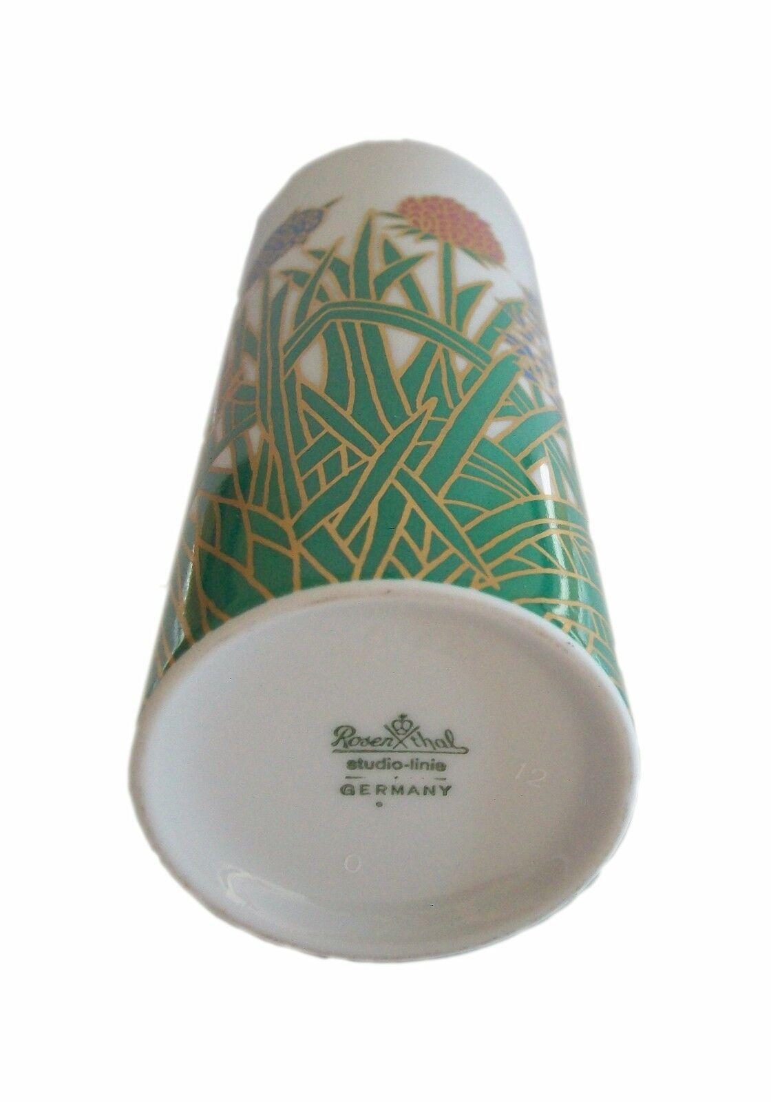 20ième siècle ROSENTHAL  Studio Line  Wolf Bauer - Vase en porcelaine - Allemagne - vers 1970 en vente