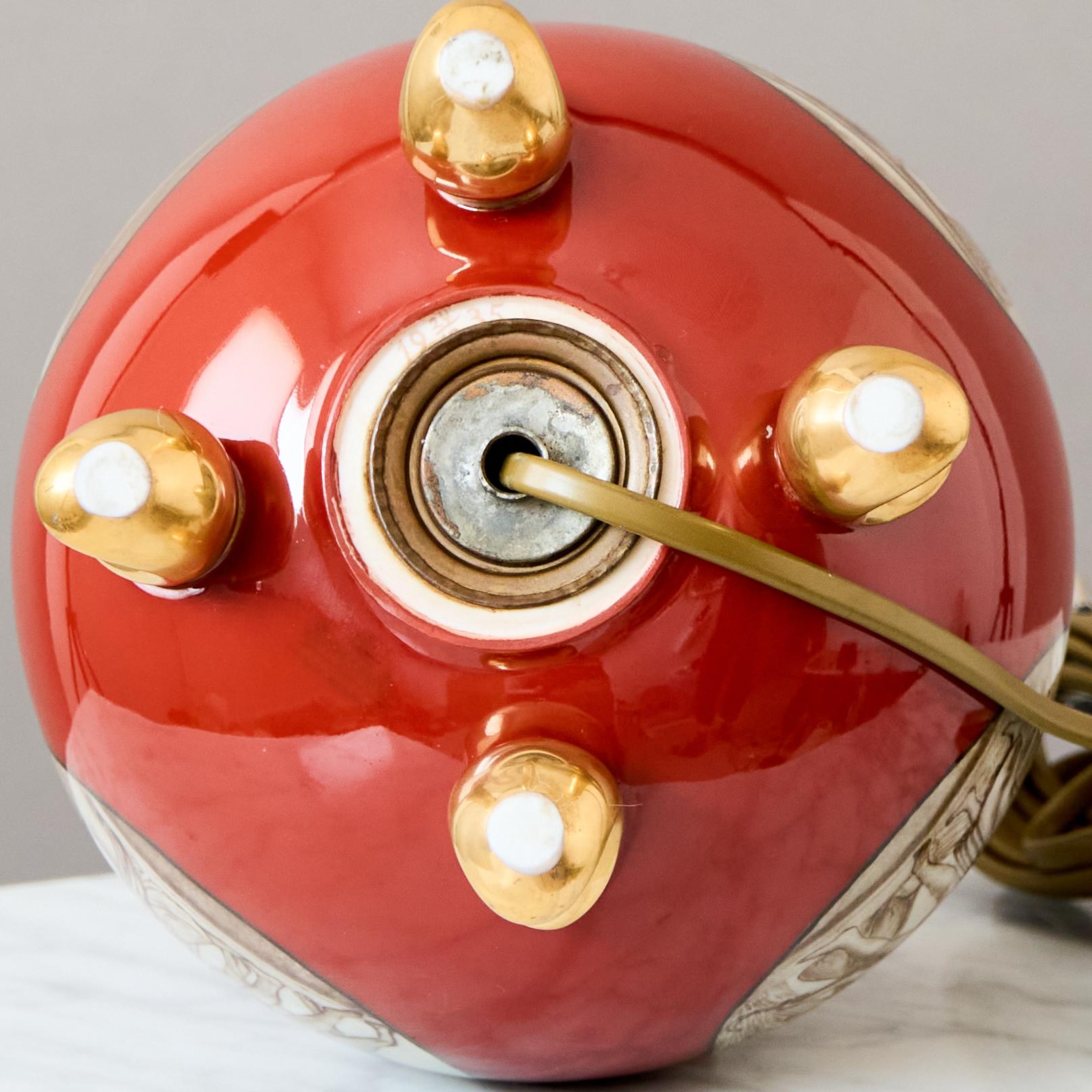 Mid-20th Century Rosenthal Table Lamp, Red & Gold Art Deco Hand-Painted Porcelain, Germany, 1935 For Sale