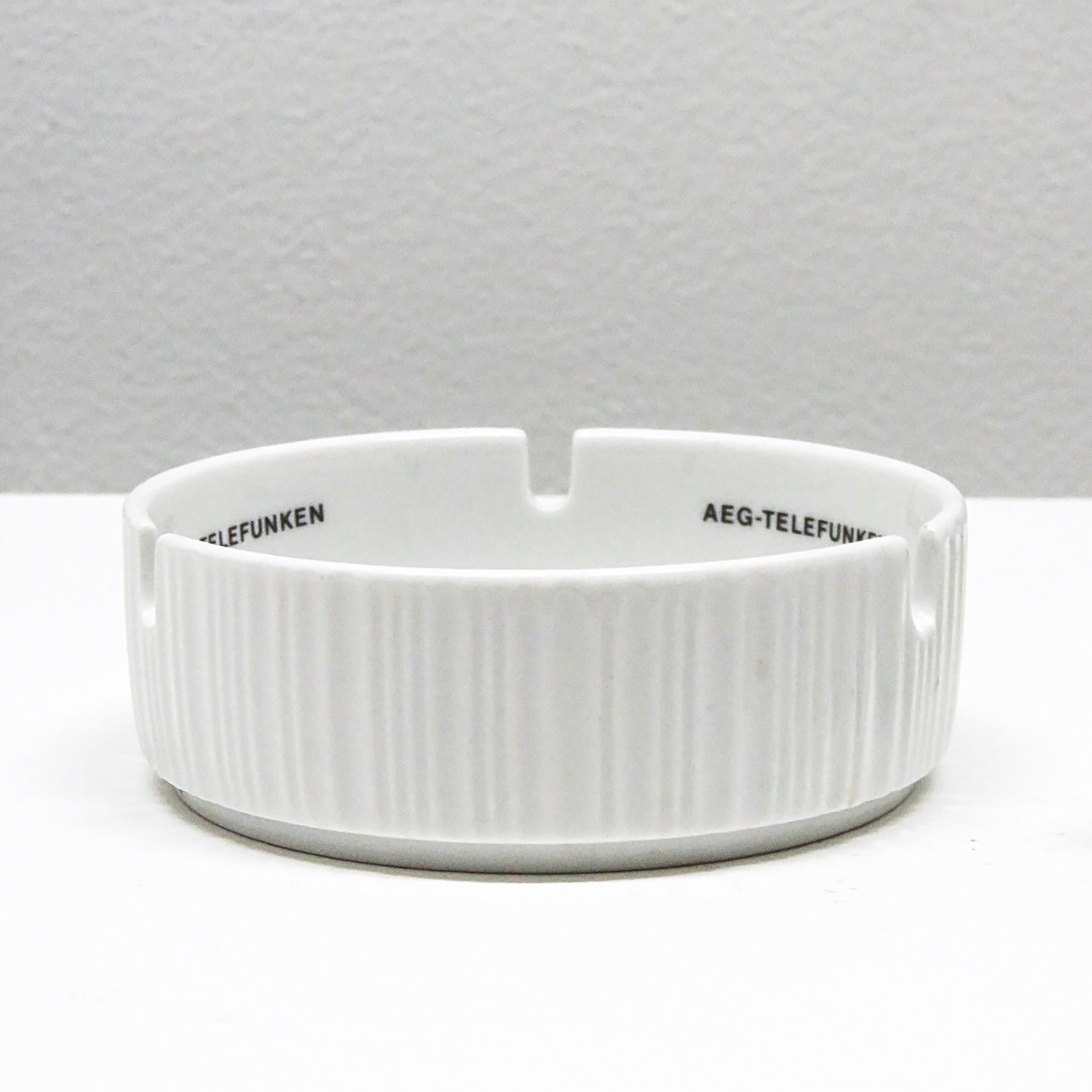 Rosenthal, Vase und Aschenbecher, 1960 (Deutsch) im Angebot