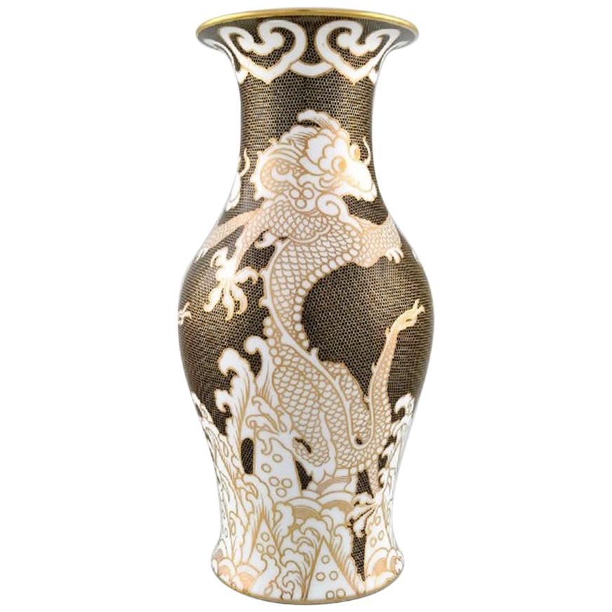 Rosenthal Vase in Hand Painted Porcelain, Chinese Style, 1930s-1940s