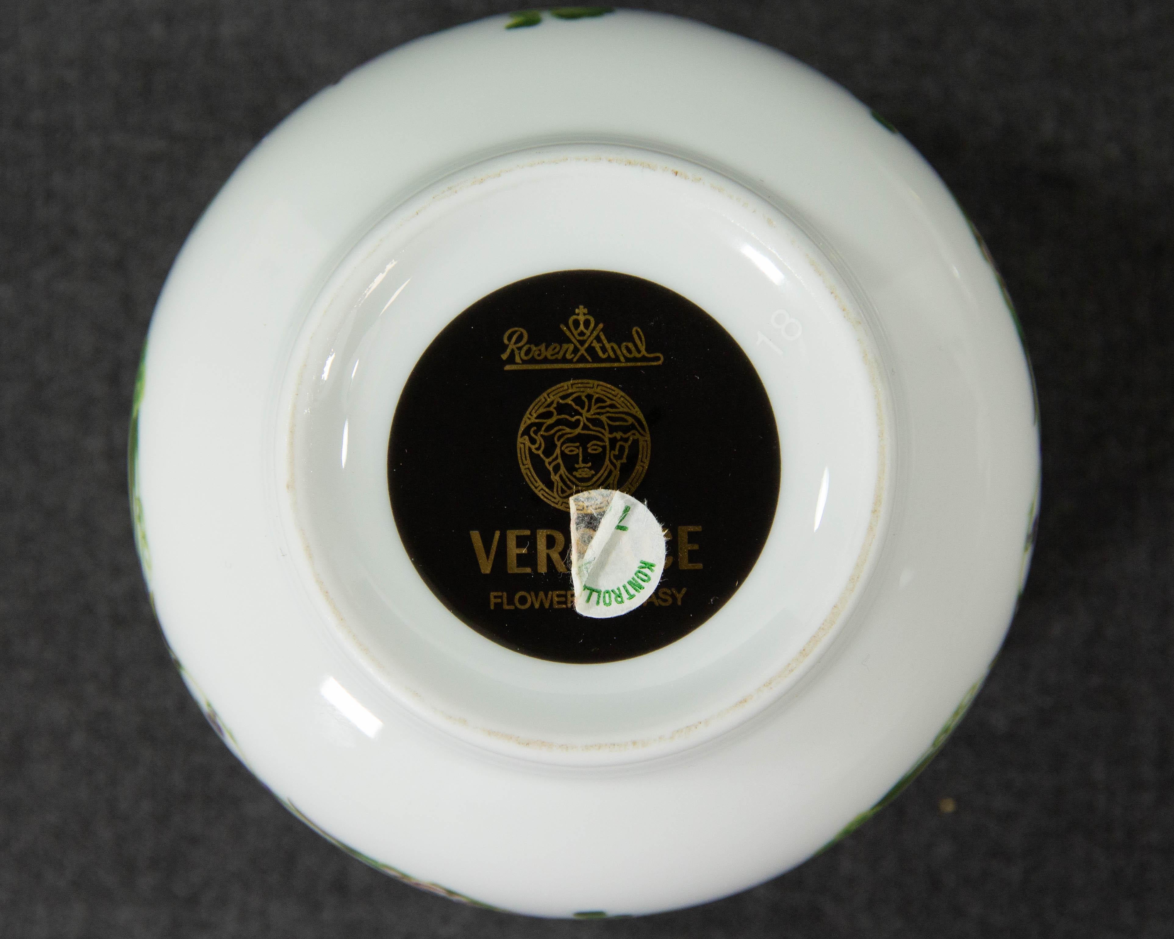 Rosenthal Versace, Flower Fantasy, Sugar Bowl In Excellent Condition For Sale In Heemskerk, NL
