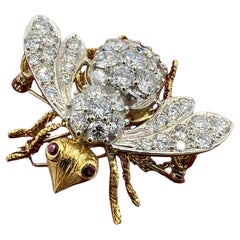 Rosenthal Vintage Extra Large Diamond Ruby Gold Bee Brooch Circa 1970s