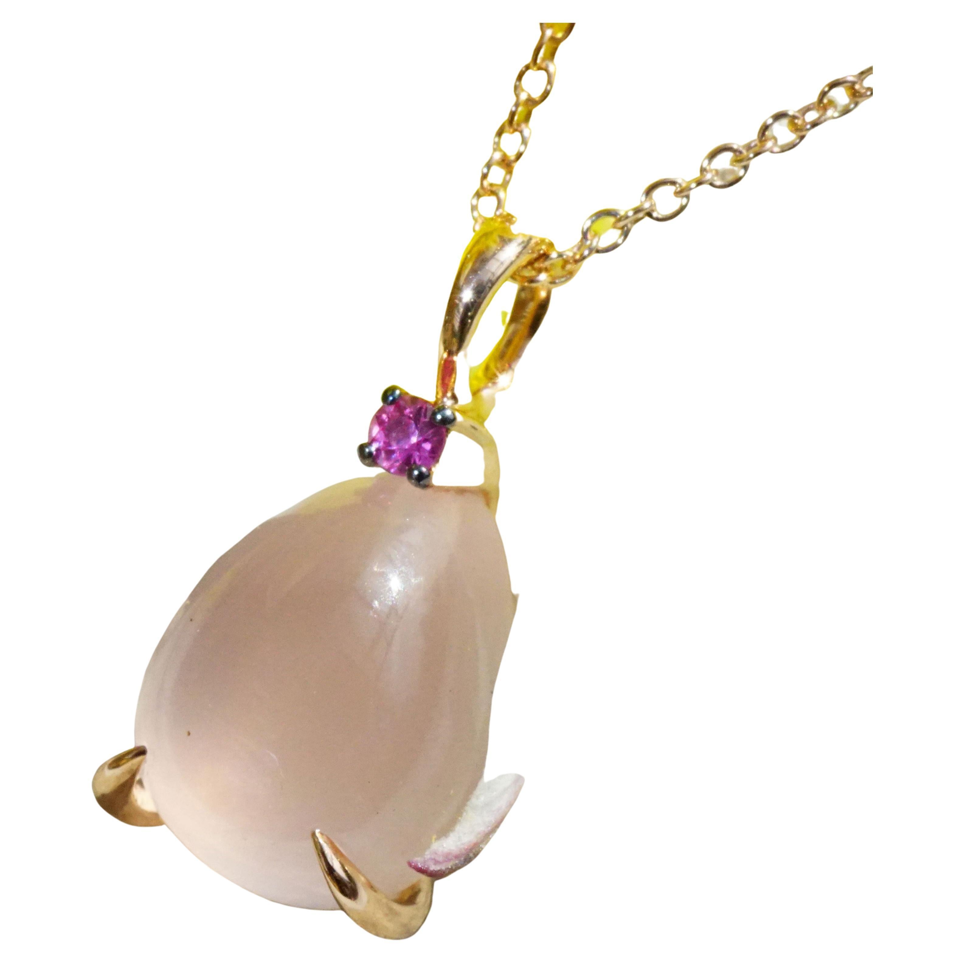 drop pendant so sweet, made in a traditional goldsmith's factory in Valenza/Italy
this beautiful rosequartz of 4 ct, AAA+, brilliant, color distribution and cut is very good, 
perfectly set in 750 rose gold, one fine pink saphire is a eycatcher too,