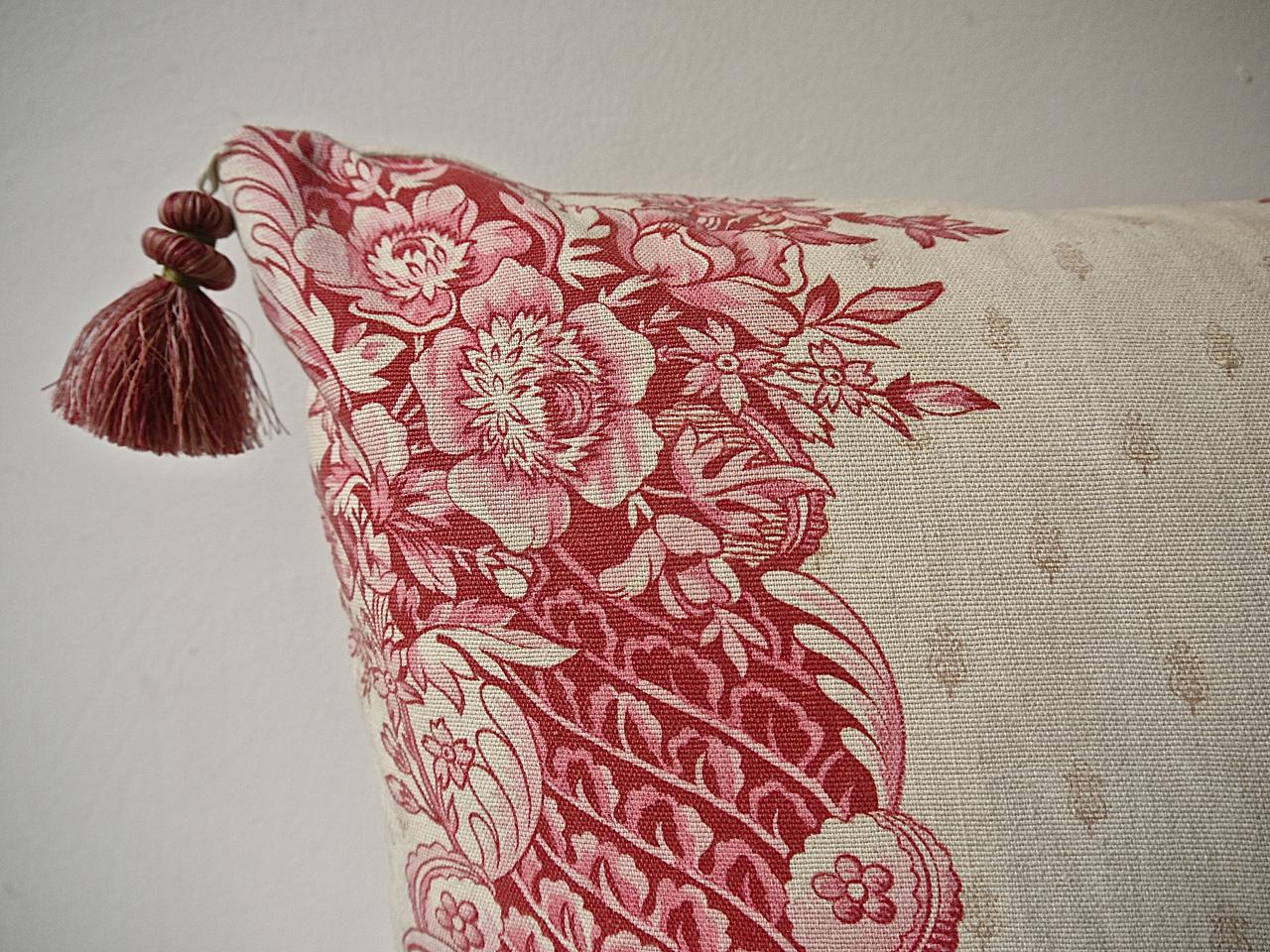  Roses and Columns With Tassels Cotton Pillow French, 19th Century For Sale 1