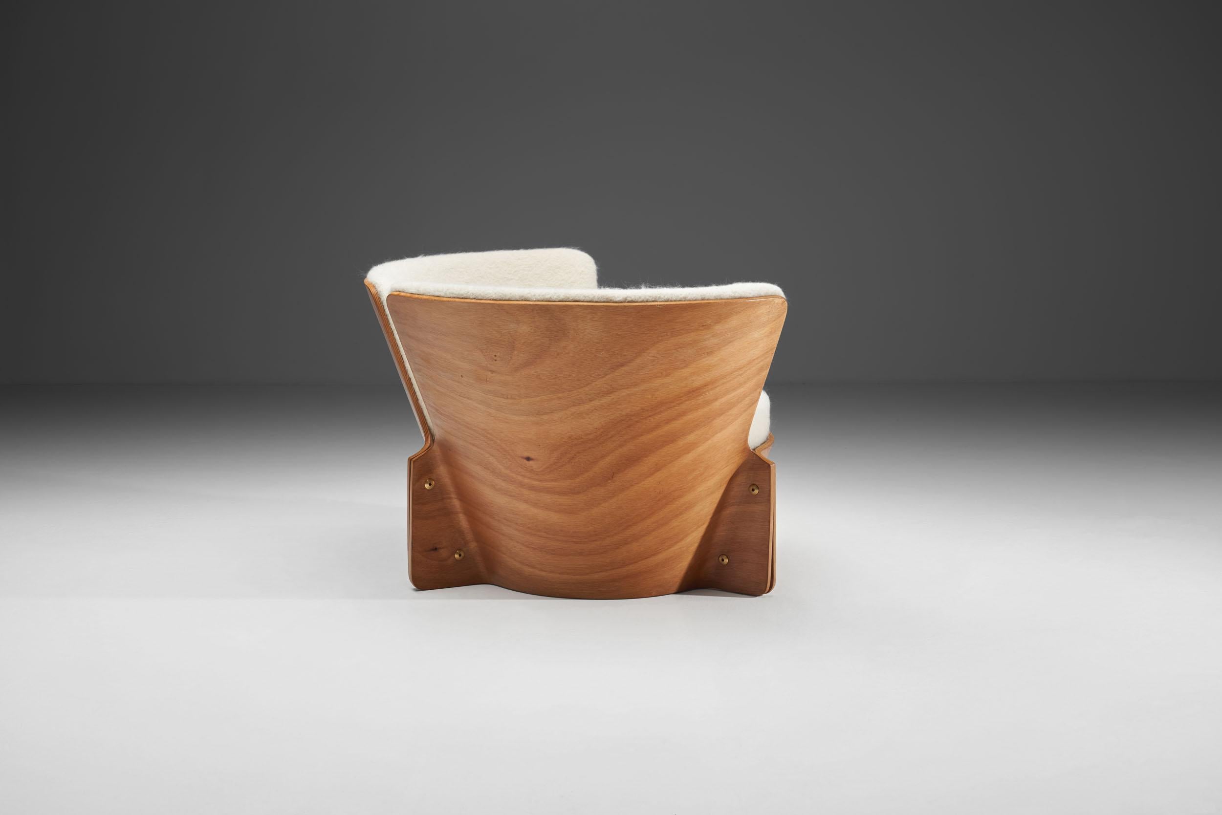 Danish “Roset” Chair by Ole Gjerløv-Knudsen and Torben Lind, Denmark 1970s For Sale