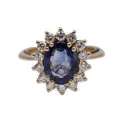 Ring aus Rosette mit Saphir und Diamant