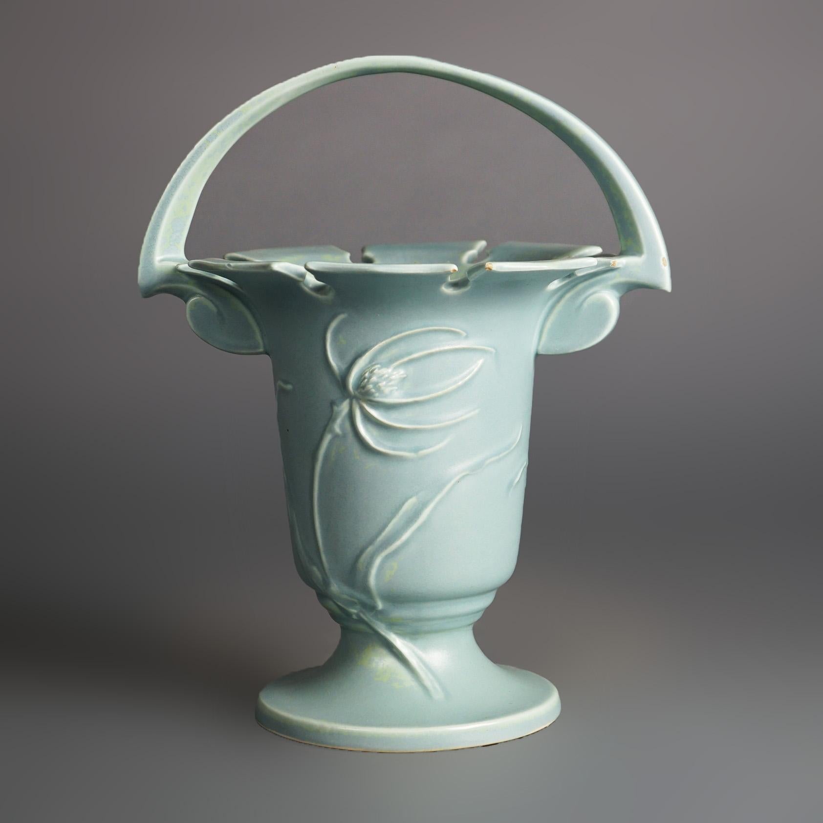 roseville pottery blue