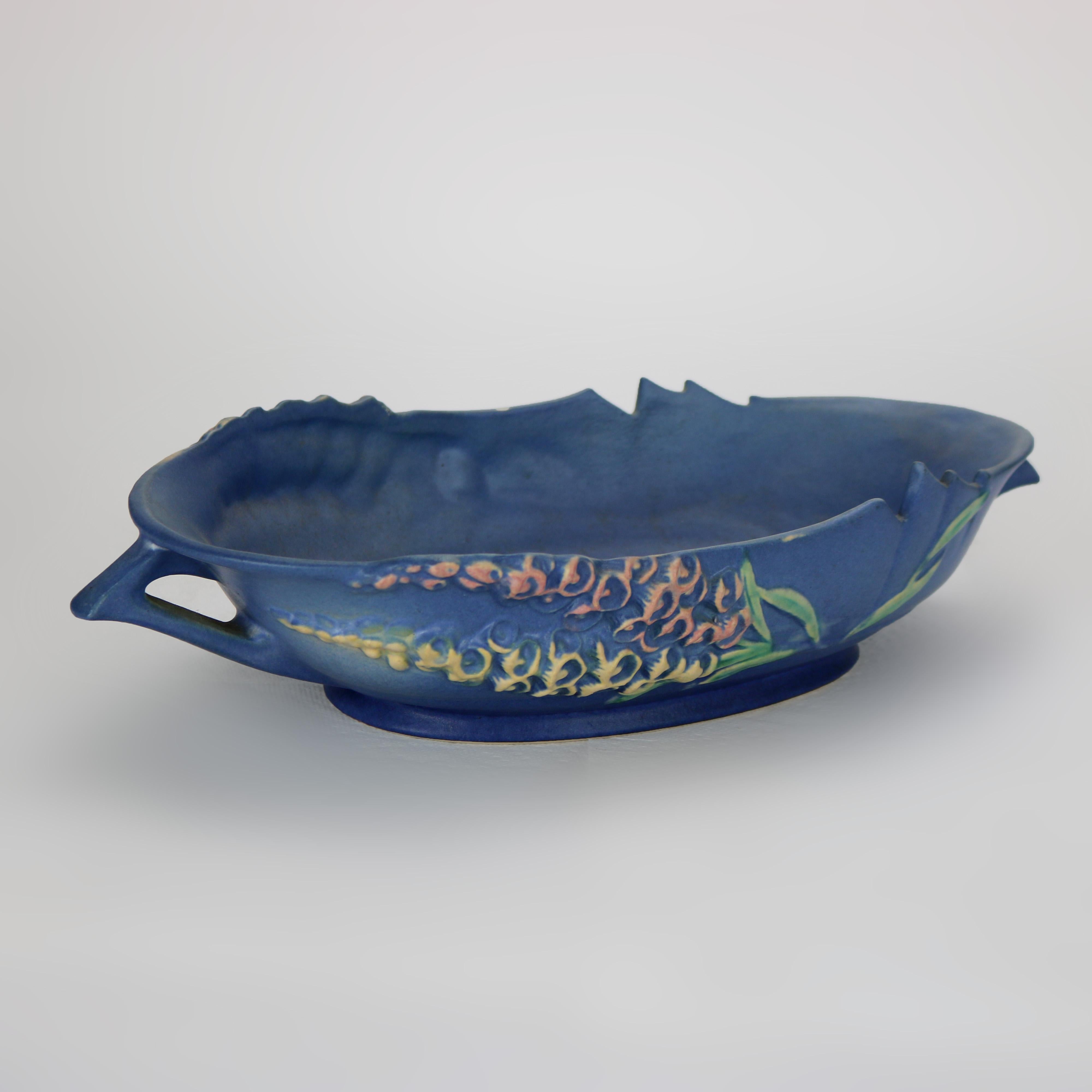 Roseville Art Pottery Blue Console Bowl mit Fingerhut-Muster Mitte 20.   
Maße: 3,5