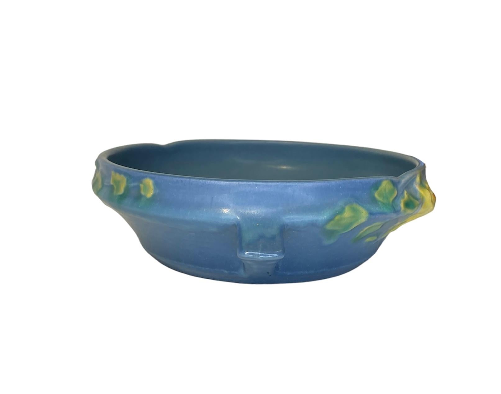 Roseville Art Pottery Columbine Pattern Bowl For Sale 5