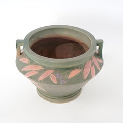 Roseville Art Pottery Jardiniere with Futura Pattern C1930