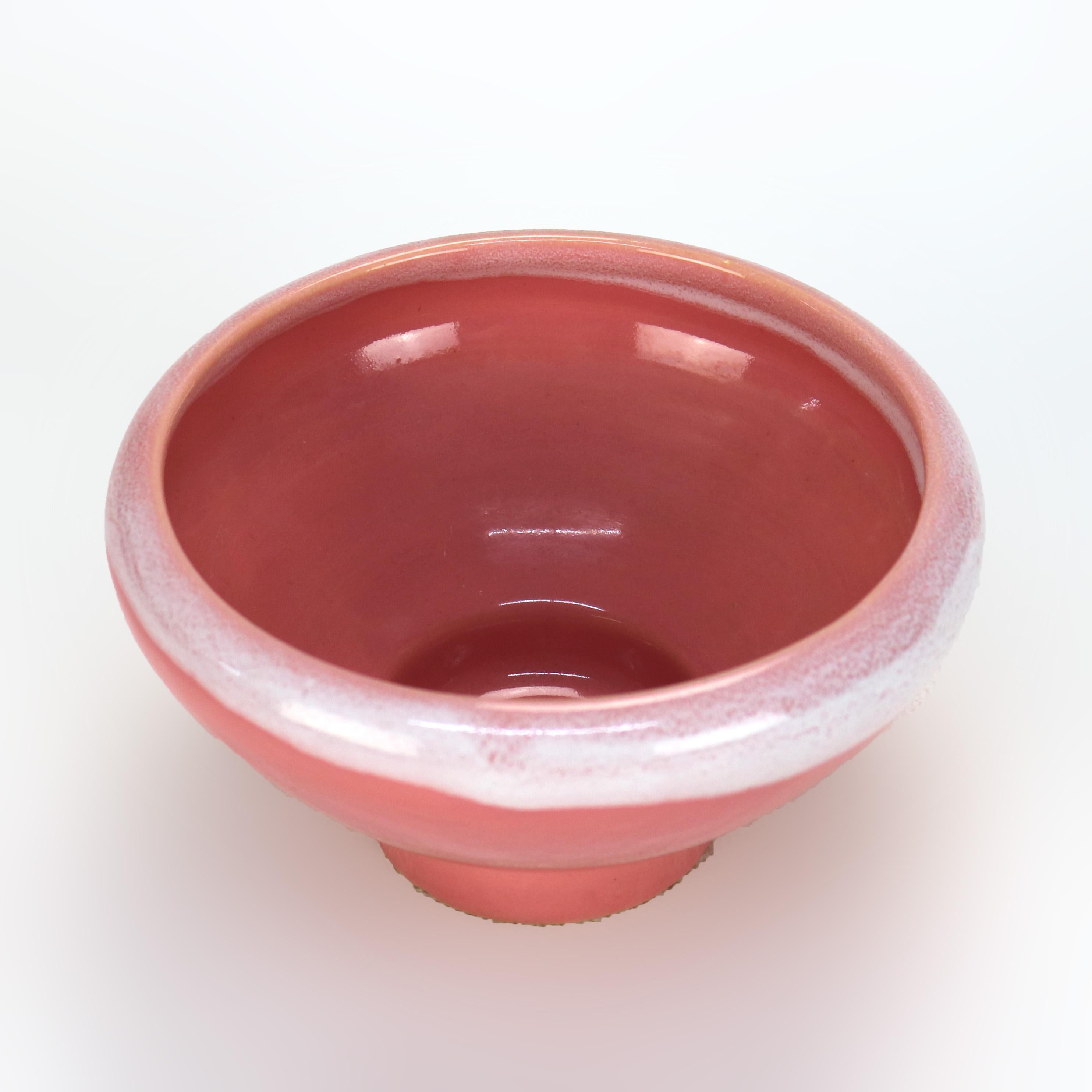 Roseville Art Pottery Jardinera de Pasadena esmaltada en rosa Mediados del siglo XX
3 1/8