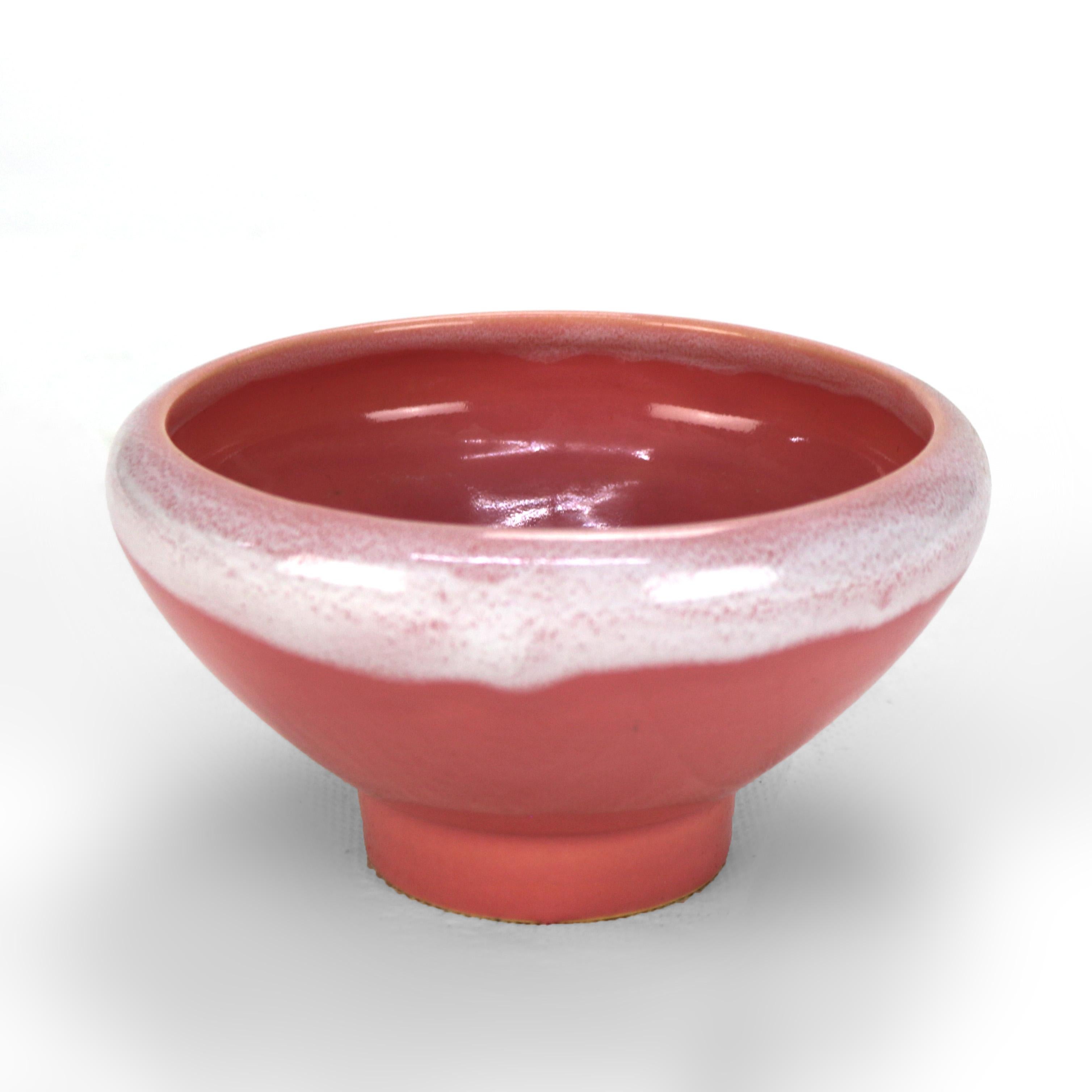 Roseville Art Pottery Jardinera Pasadena Esmaltada Rosa Mediados del Siglo XX en Bueno estado para la venta en Big Flats, NY