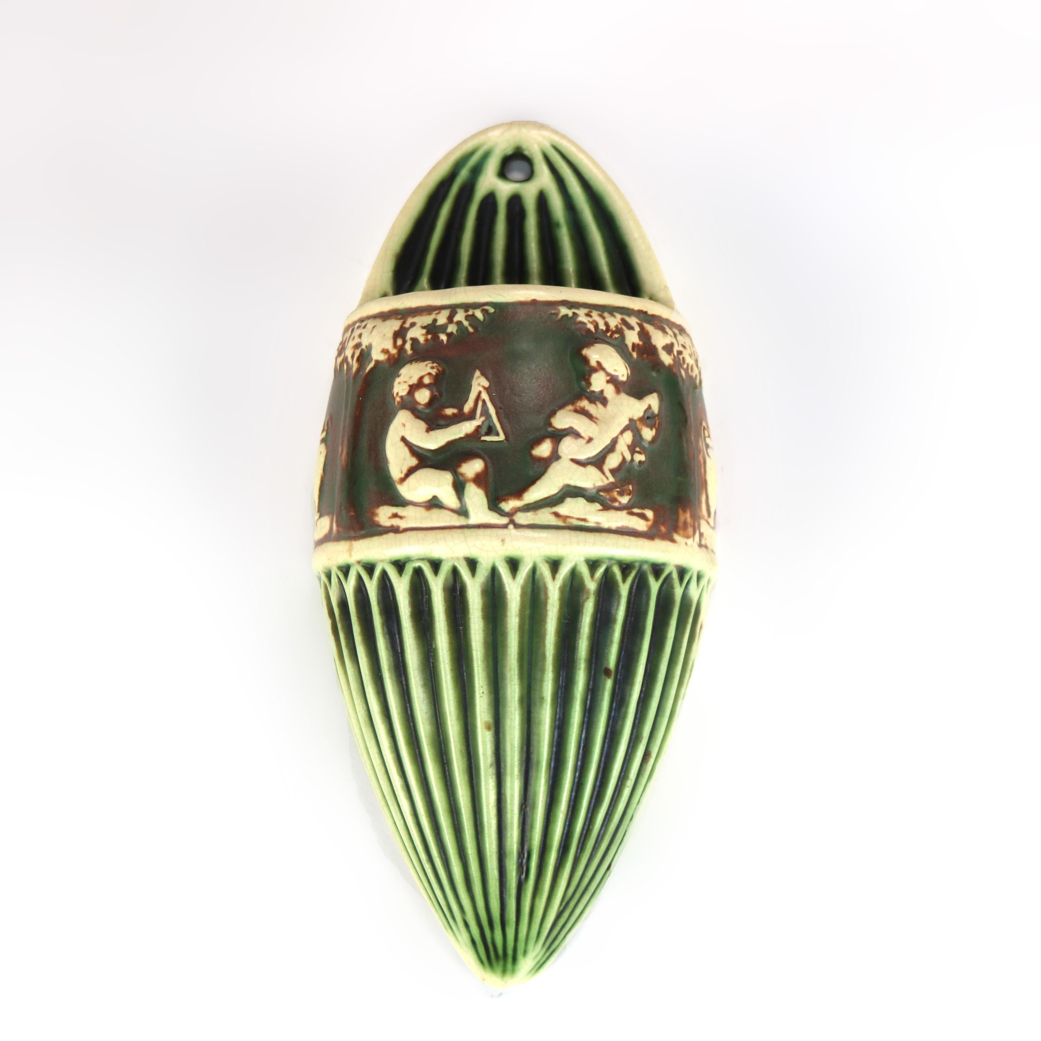 Roseville Art Pottery Wall Pocket with Donatello Pattern Mid 20thC In Good Condition In Big Flats, NY