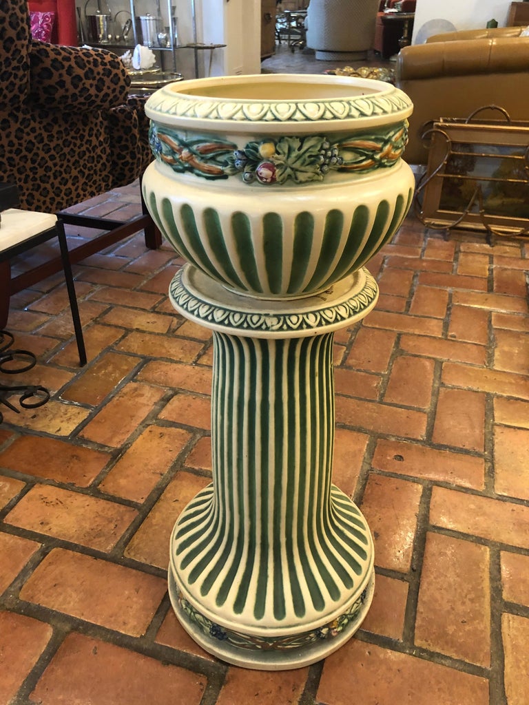 Roseville Corinthian Pattern Jardinière and Matching Pedestal at