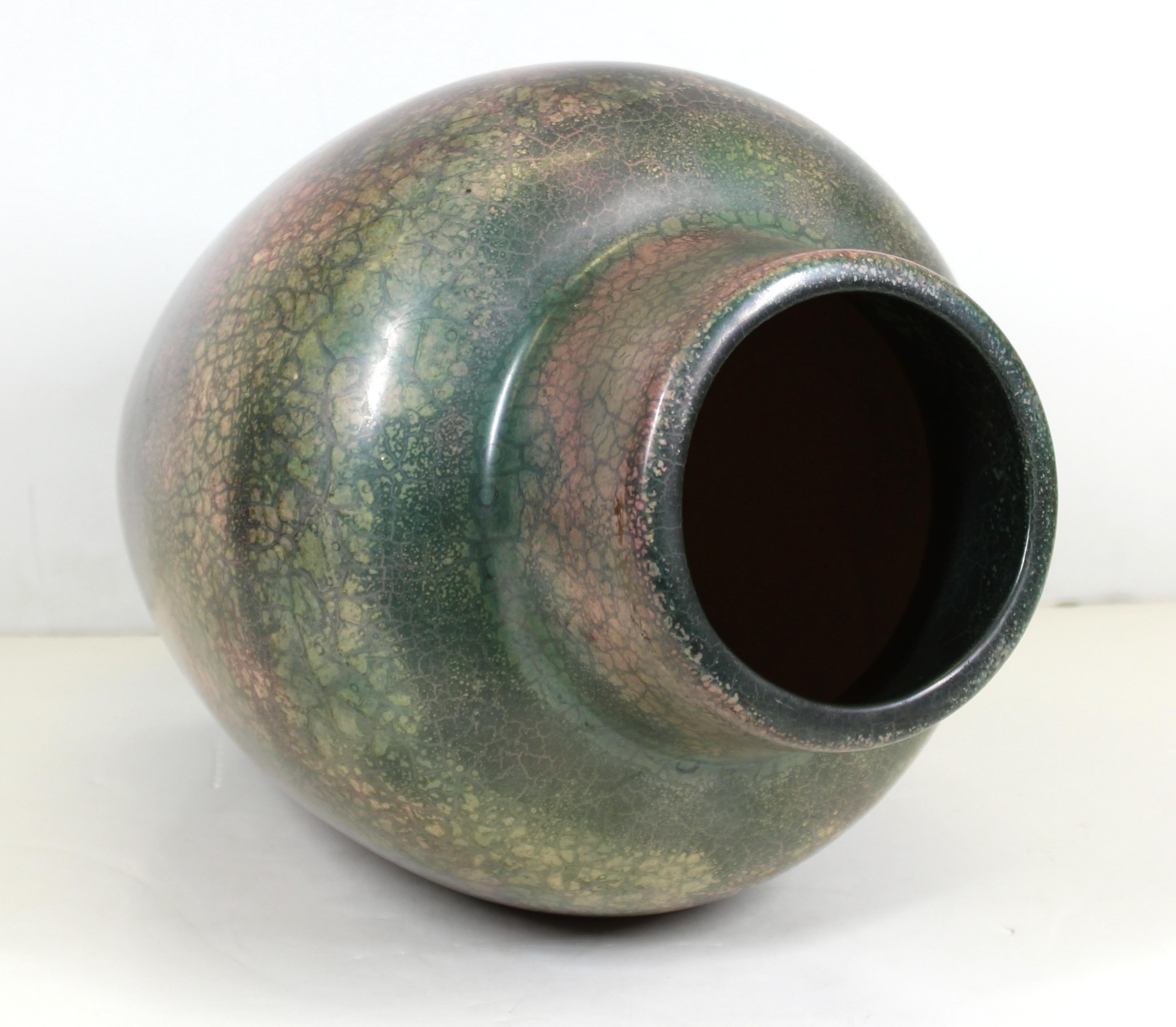Roseville for Tiffany Chinese Form Pauleo Ceramic Vase In Good Condition For Sale In New York, NY