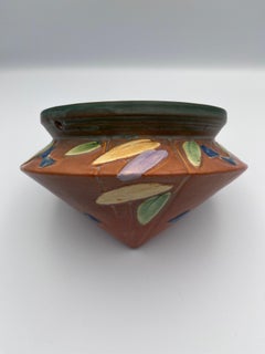 Roseville Futura Hanging Planter