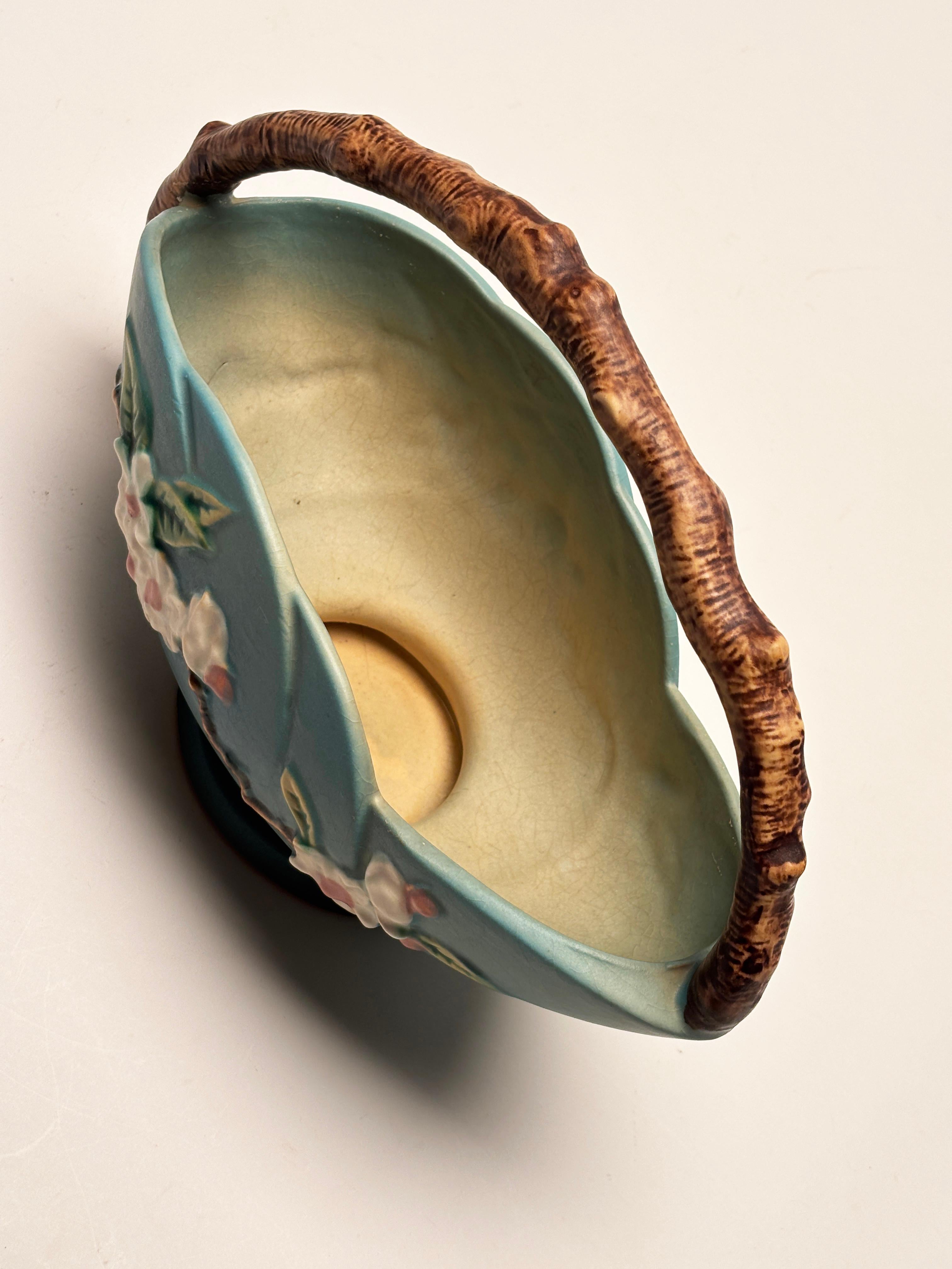 Roseville Pottery Apple Blossom Basket 310-10 Alfarería en venta