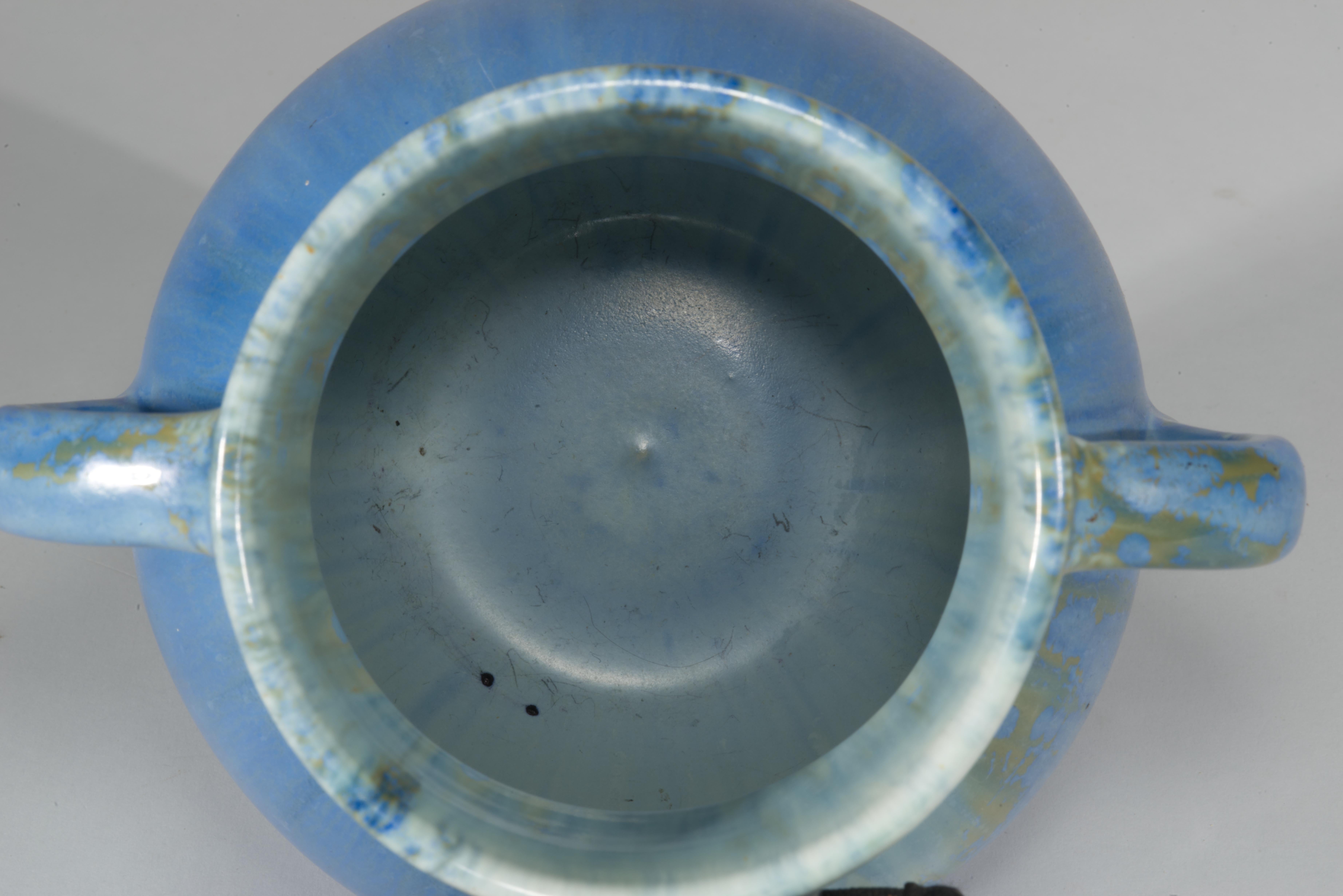 20ième siècle Vase Earlam bleu tourmaline de Roseville Pottery, Frank Franks 1930s en vente