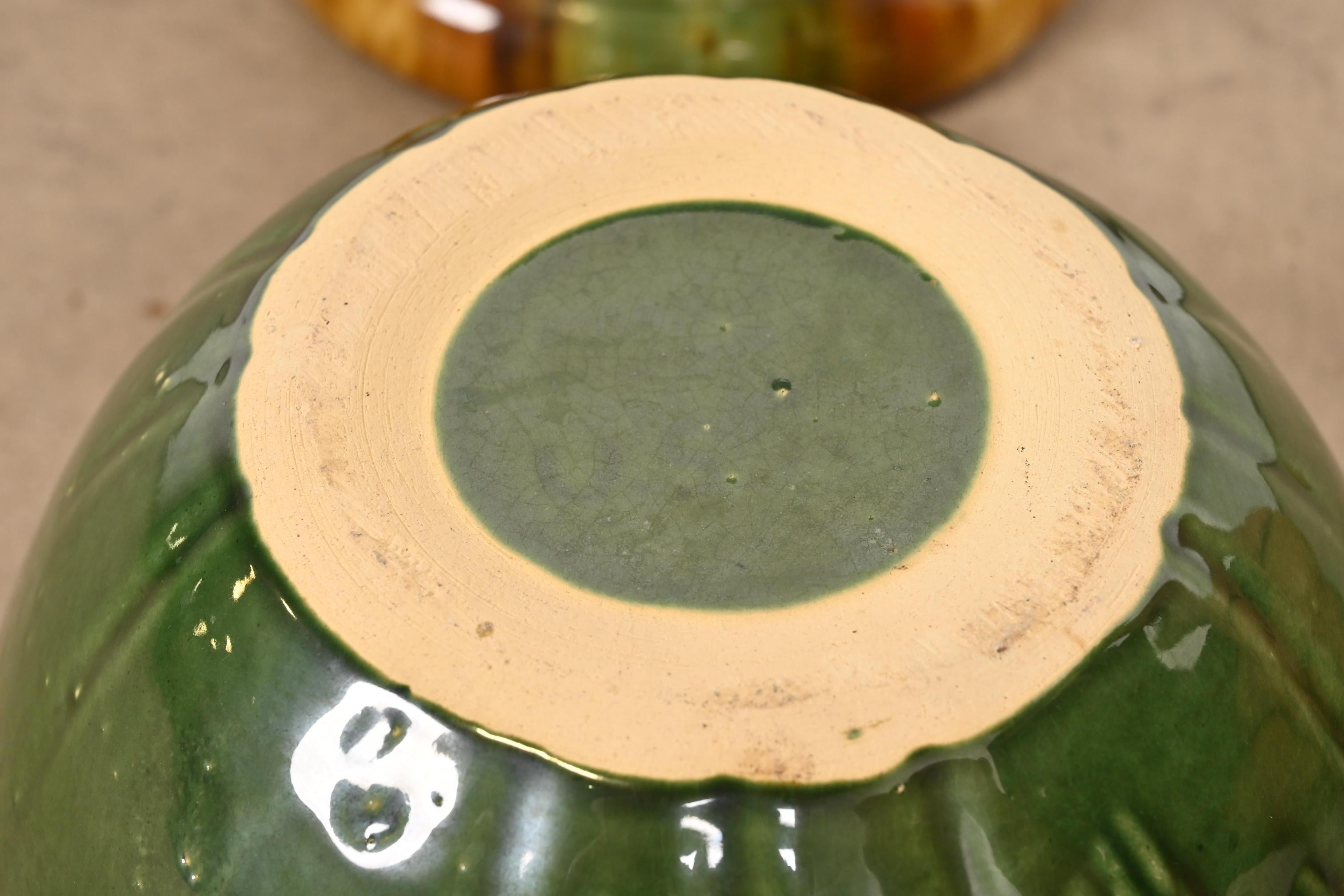 Roseville Pottery Jardinera de cerámica esmaltada con pedestal, Circa 1940s en venta 4