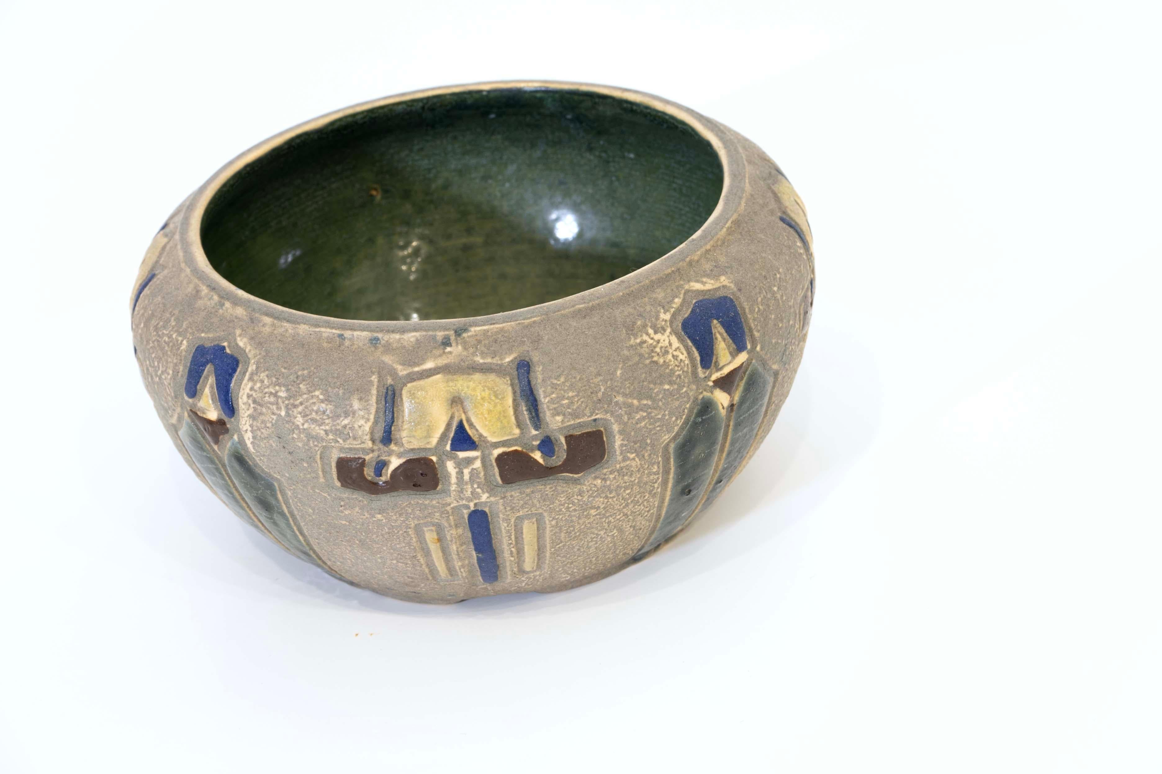 Roseville Set of 7 Ceramic Mostique Vessels Arts & Crafts Early 20th Century For Sale 10