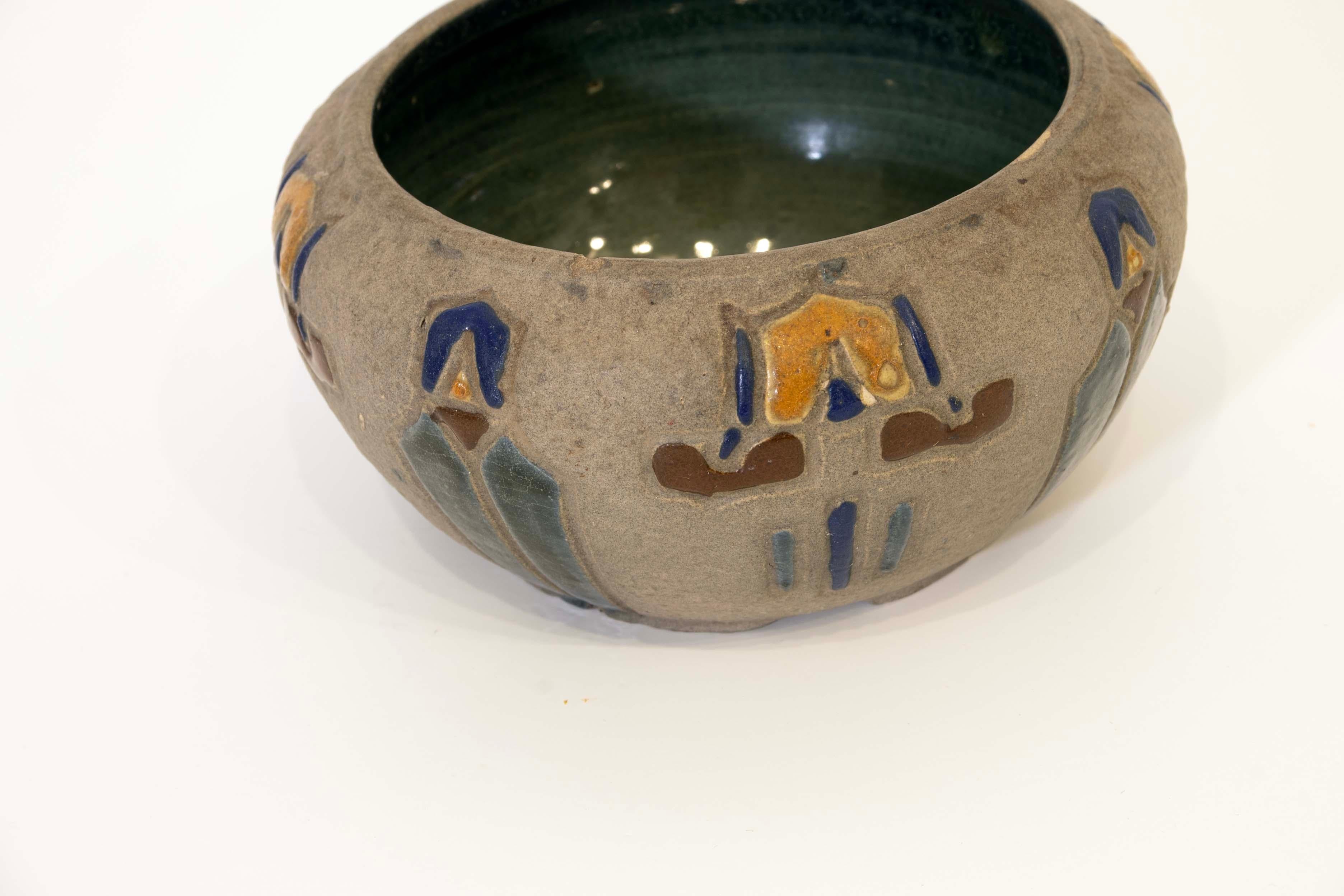 Roseville Set of 7 Ceramic Mostique Vessels Arts & Crafts Early 20th Century For Sale 12