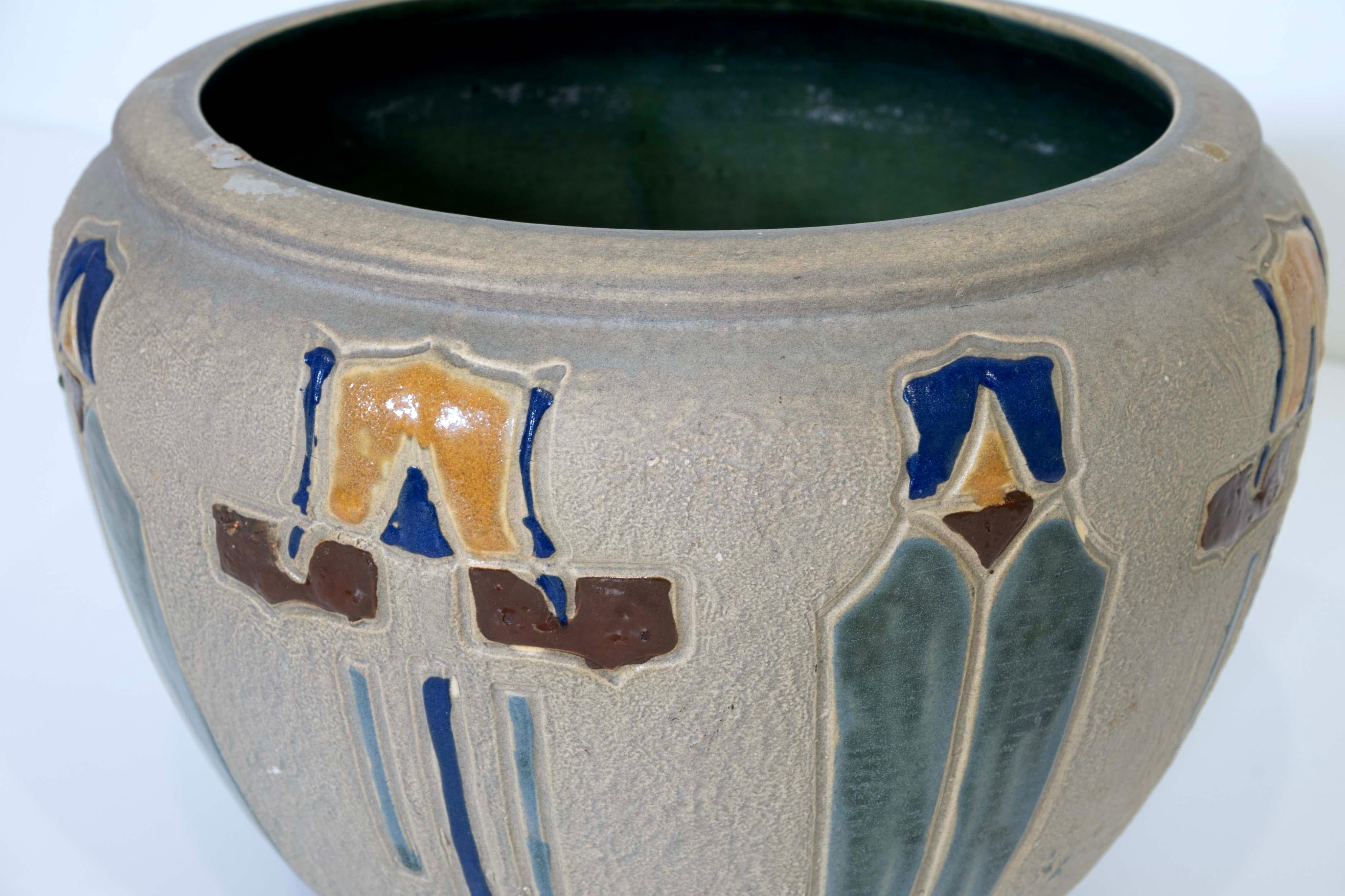 Roseville Set of 7 Ceramic Mostique Vessels Arts & Crafts Early 20th Century For Sale 1