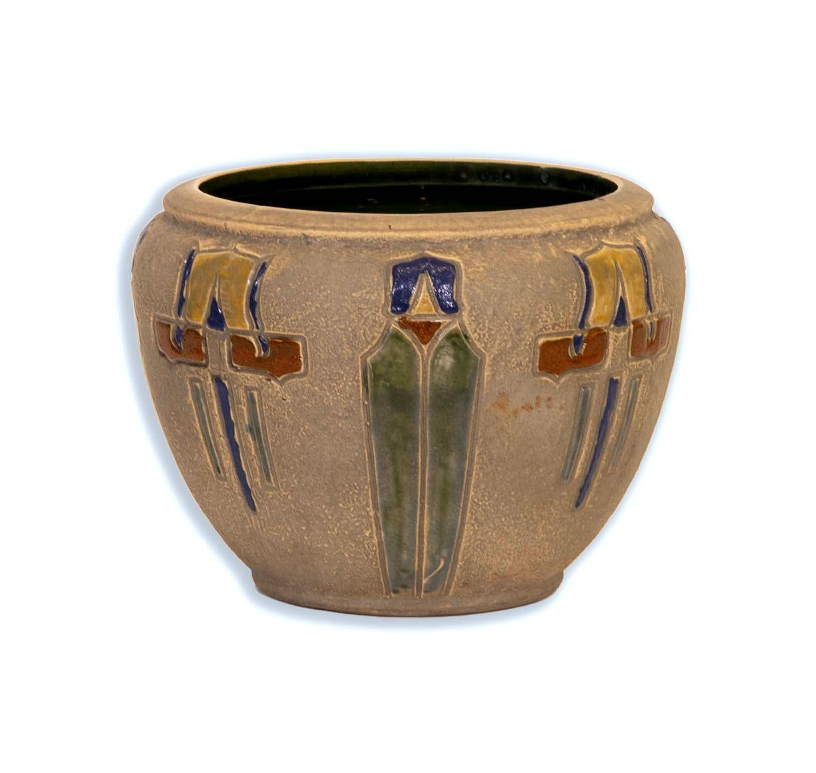 Roseville Set of 7 Ceramic Mostique Vessels Arts & Crafts Early 20th Century For Sale 4