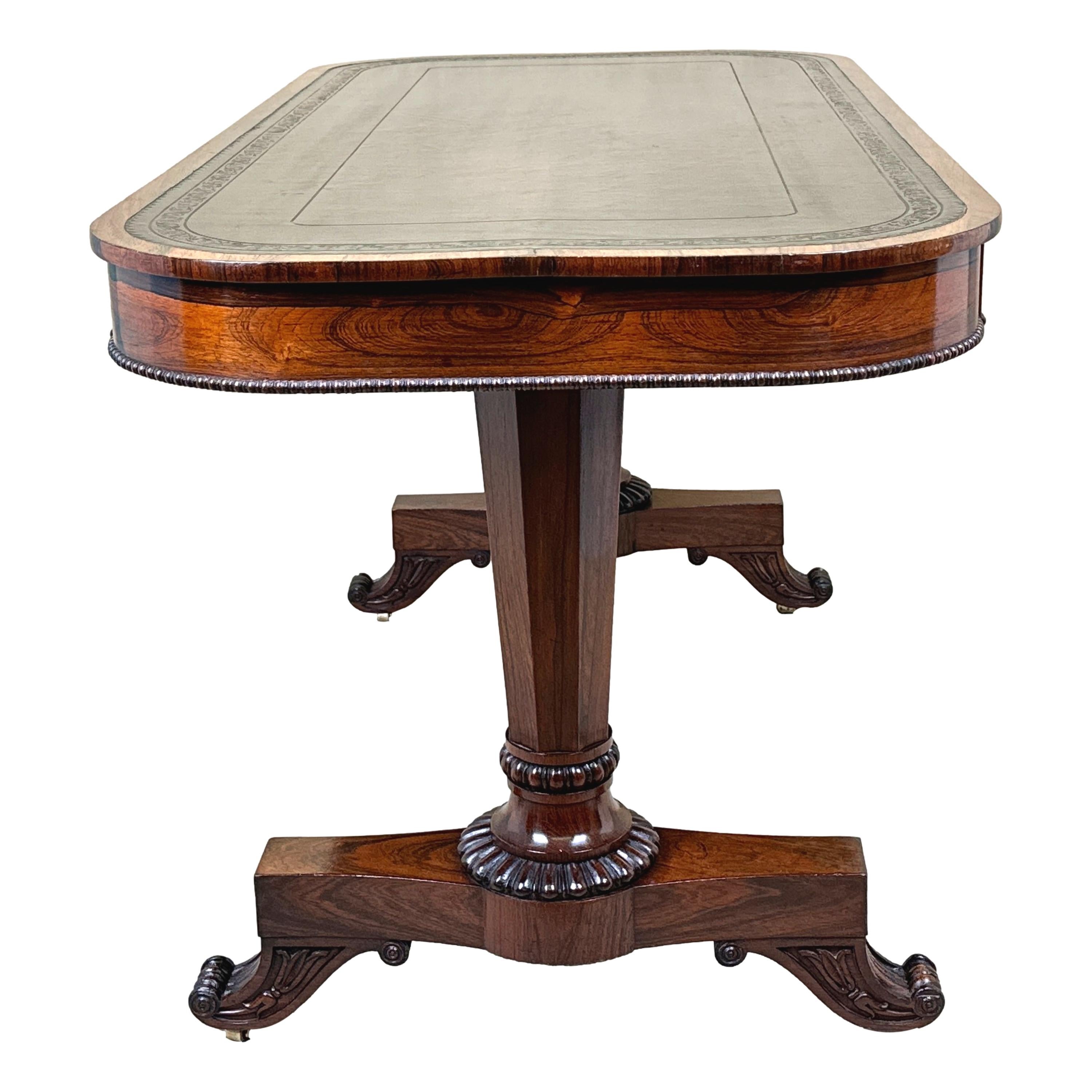 William IV Table d'écriture en bois de rose du 19ème siècle en vente