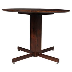 Rosewood Round Pedestal Base Dining Table