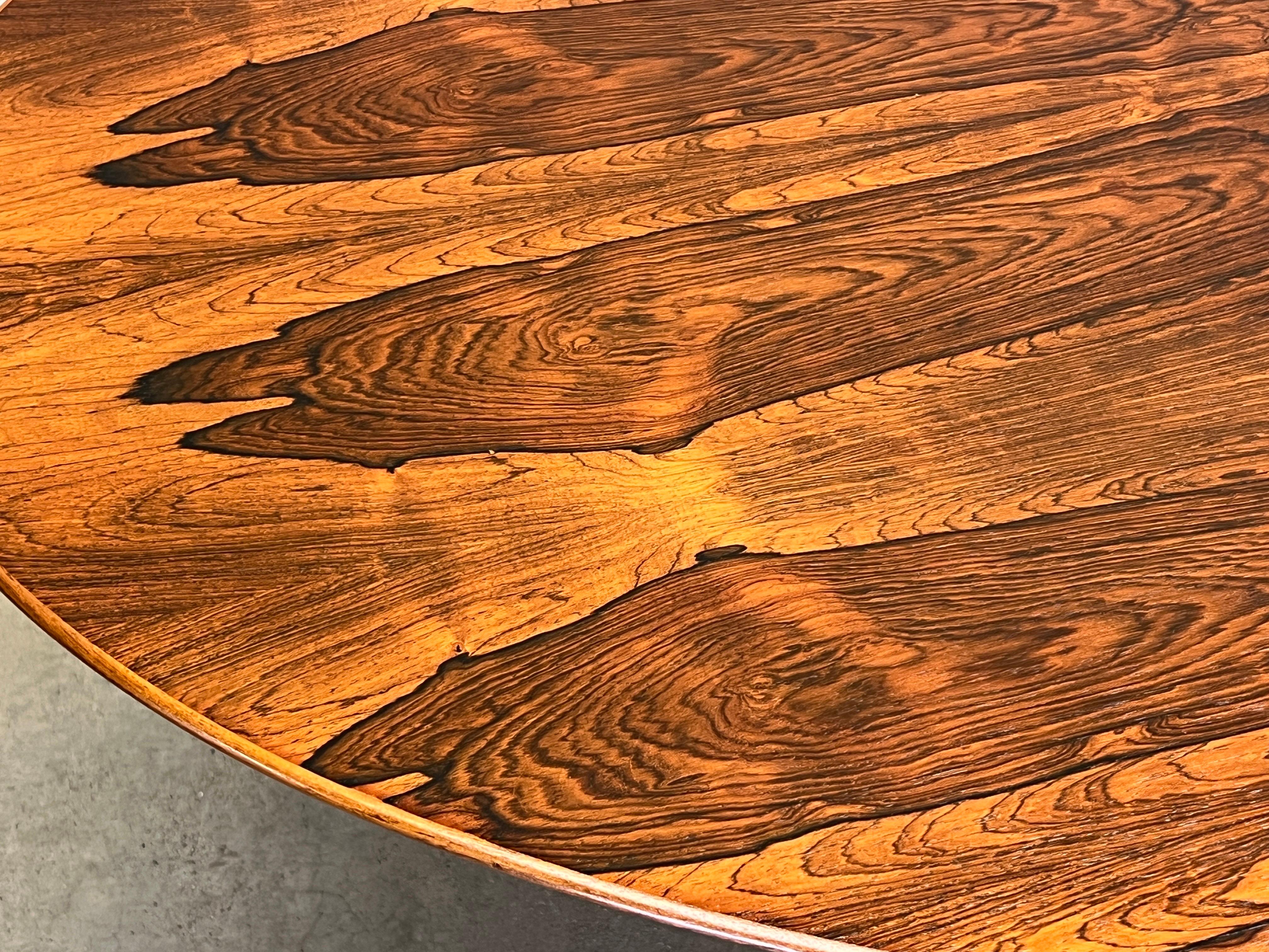 Table à manger ovale / bureau en bois de rose et bronze Florence Knoll en vente 13