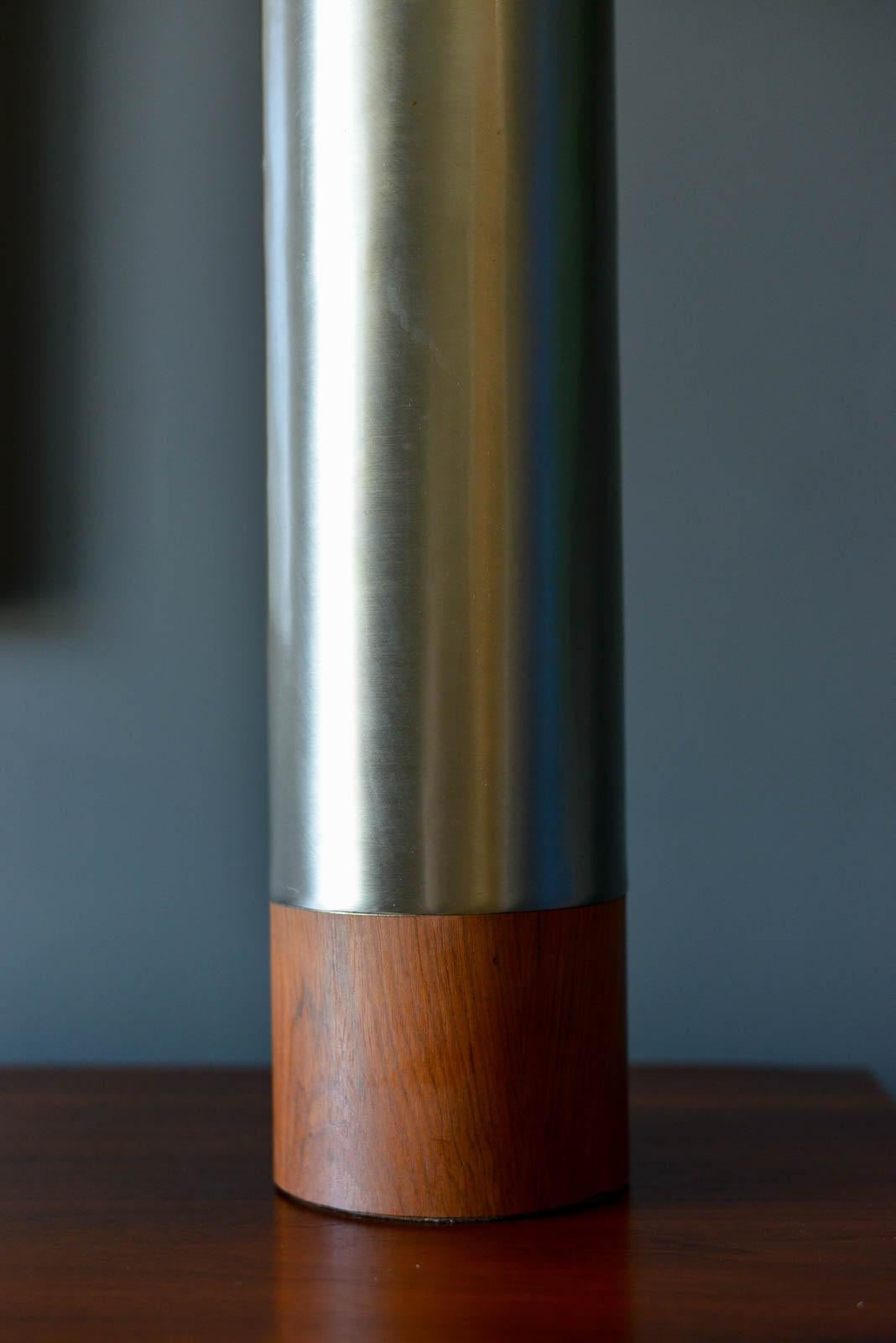 American Rosewood and Brushed Aluminium Cylinder Table Lamp by Laurel, circa 1970 For Sale