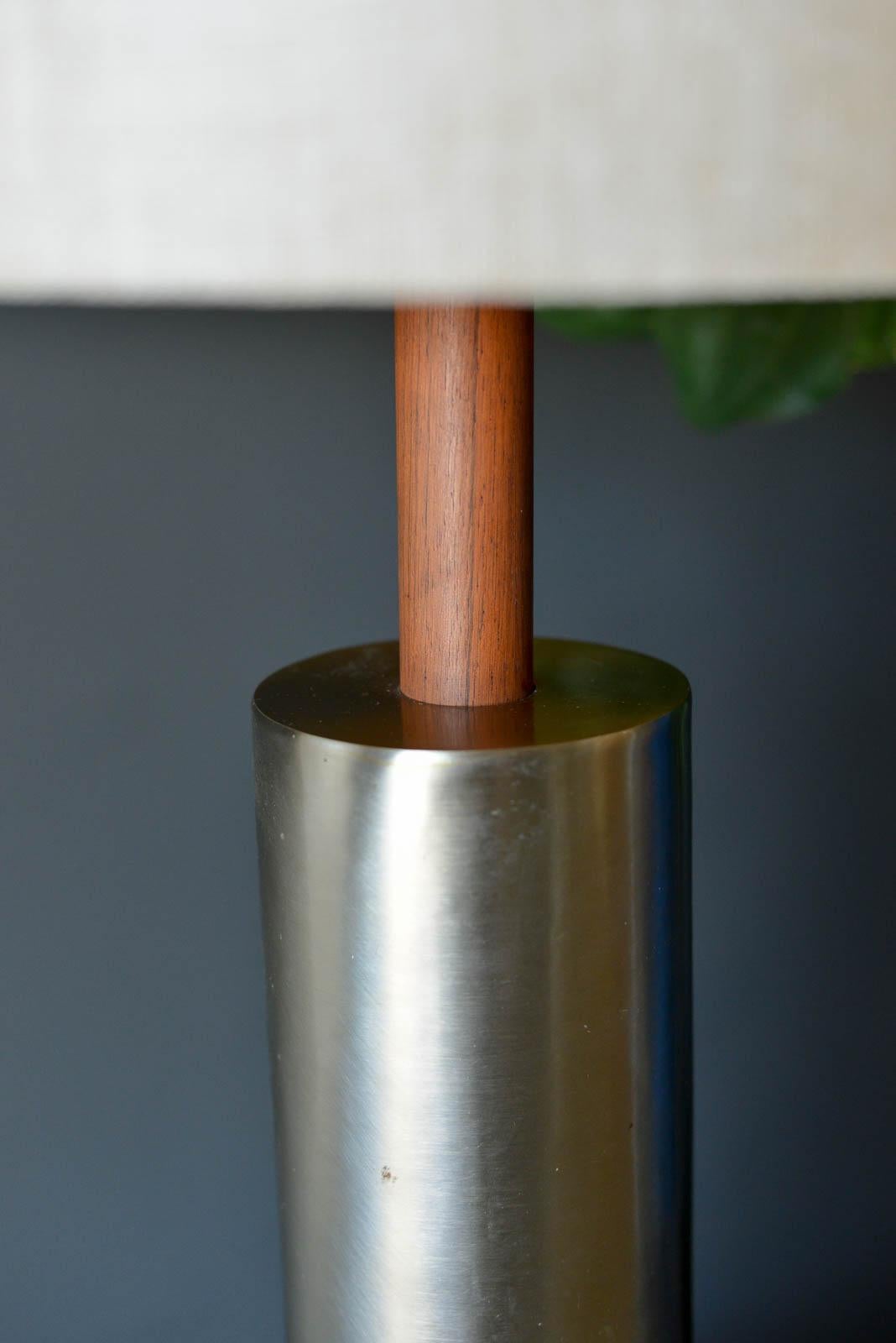 Aluminum Rosewood and Brushed Aluminium Cylinder Table Lamp by Laurel, circa 1970 For Sale